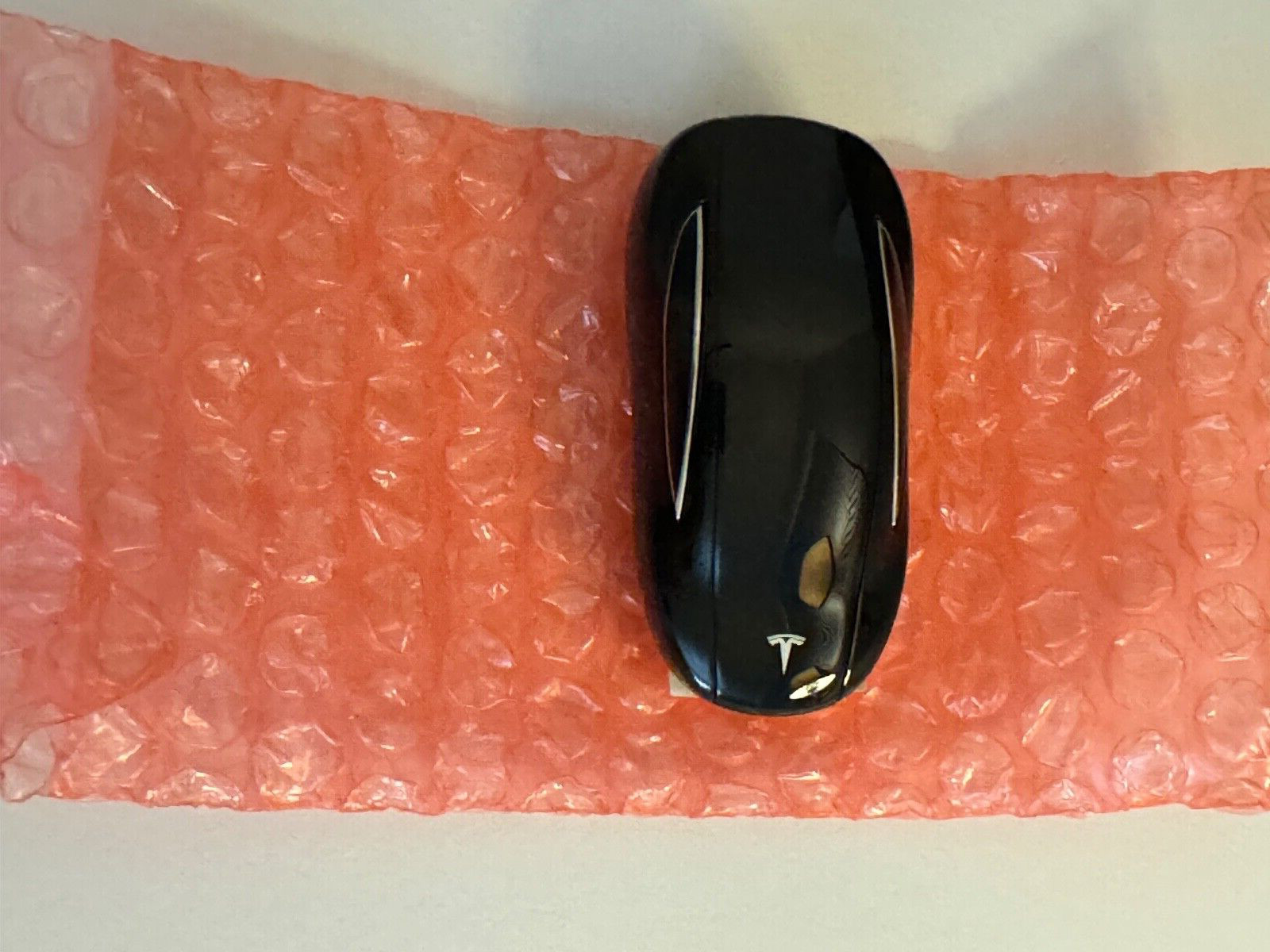 NEW OEM 16-20 TESLA MODEL X SMART KEY FOB REMOTE FCC:2AEIM-1048699 P1054132-95-G