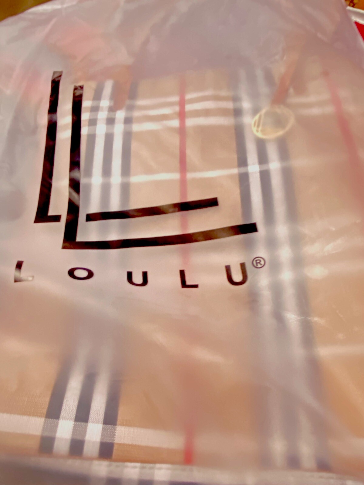 Lou Lu Limited Edition Berry Collection Handbag Lou Lu Limited Edition Berry Collection Handbag