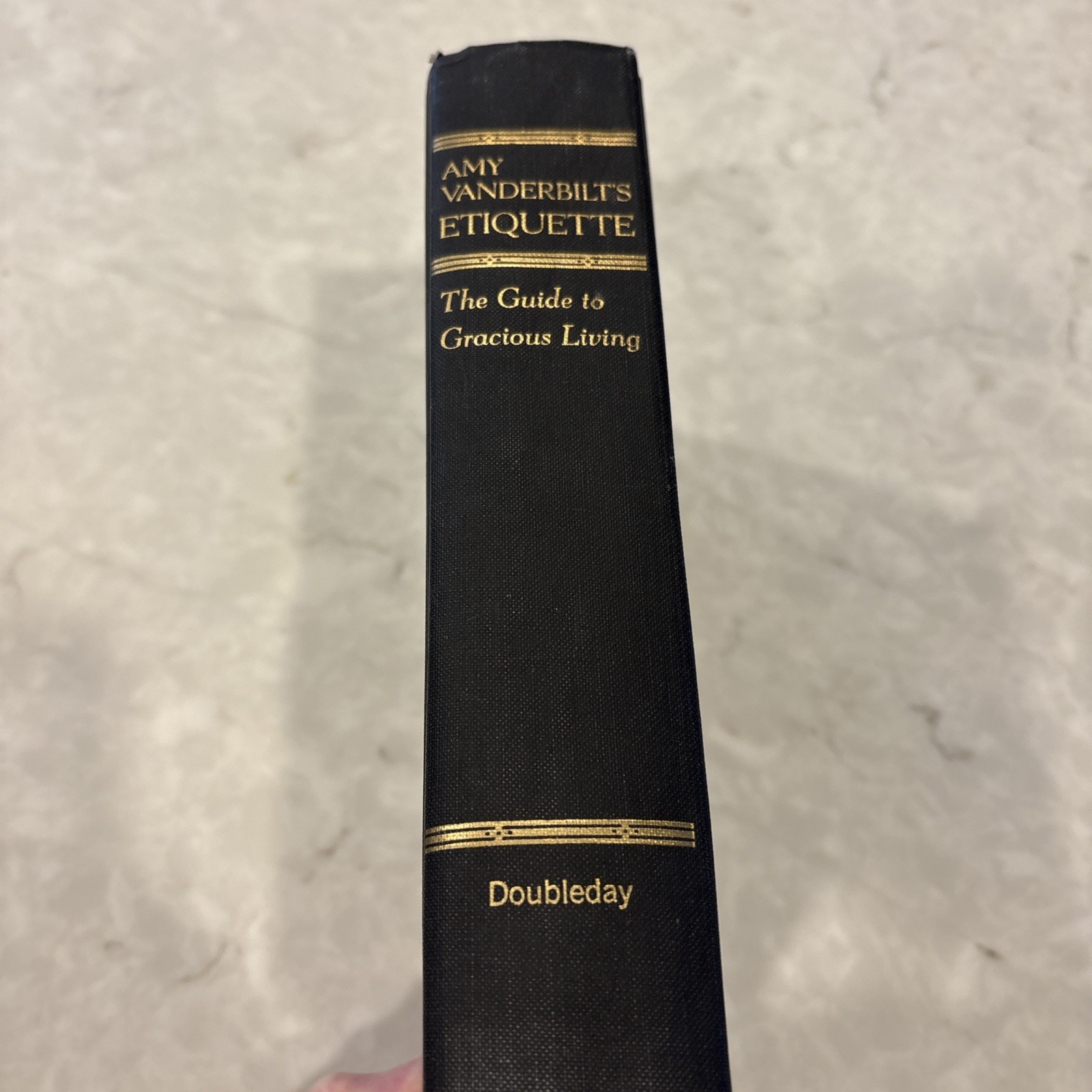VINTAGE 1972 AMY VANDERBILT\'S ETIQUETTE THE GUIDE TO GRACIOUS LIVING