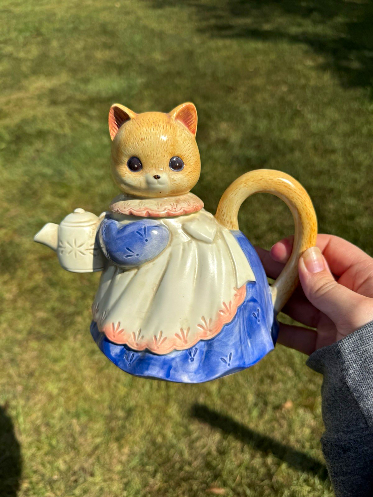 Vintage Takahashi Cat Teapot Hand Painted Ceramic Kitty in Apron Japan 1980s