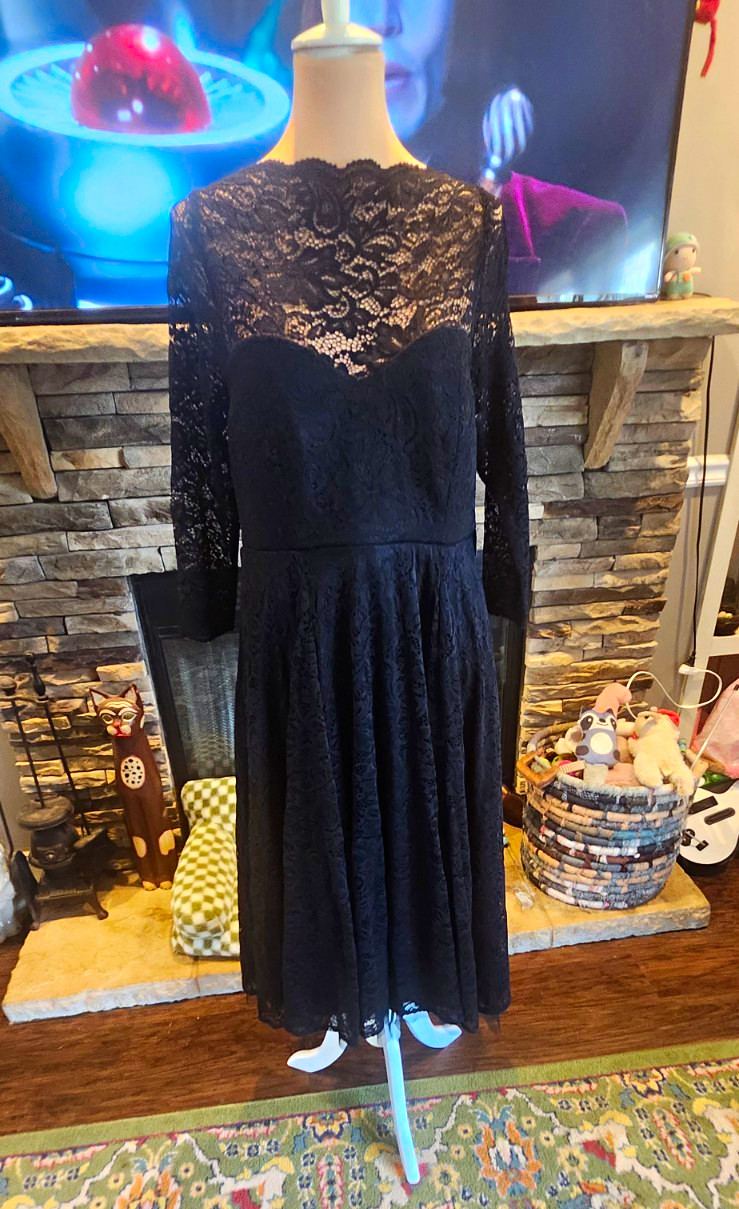 Torrid Black Lace Fit & Flare Midi Dress 3/4 Sleeve Keyhole Back 14 Regular Torrid Black Lace Fit & Flare Midi Dress 3/4 Sleeve Keyhole Back 14 Regular