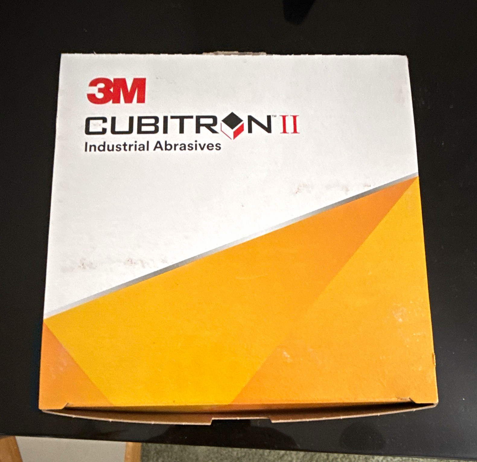 3M Cubitron II Hookit 732U Clean Sanding Disc 6 in 180+ Coated Paper 64268 (50)