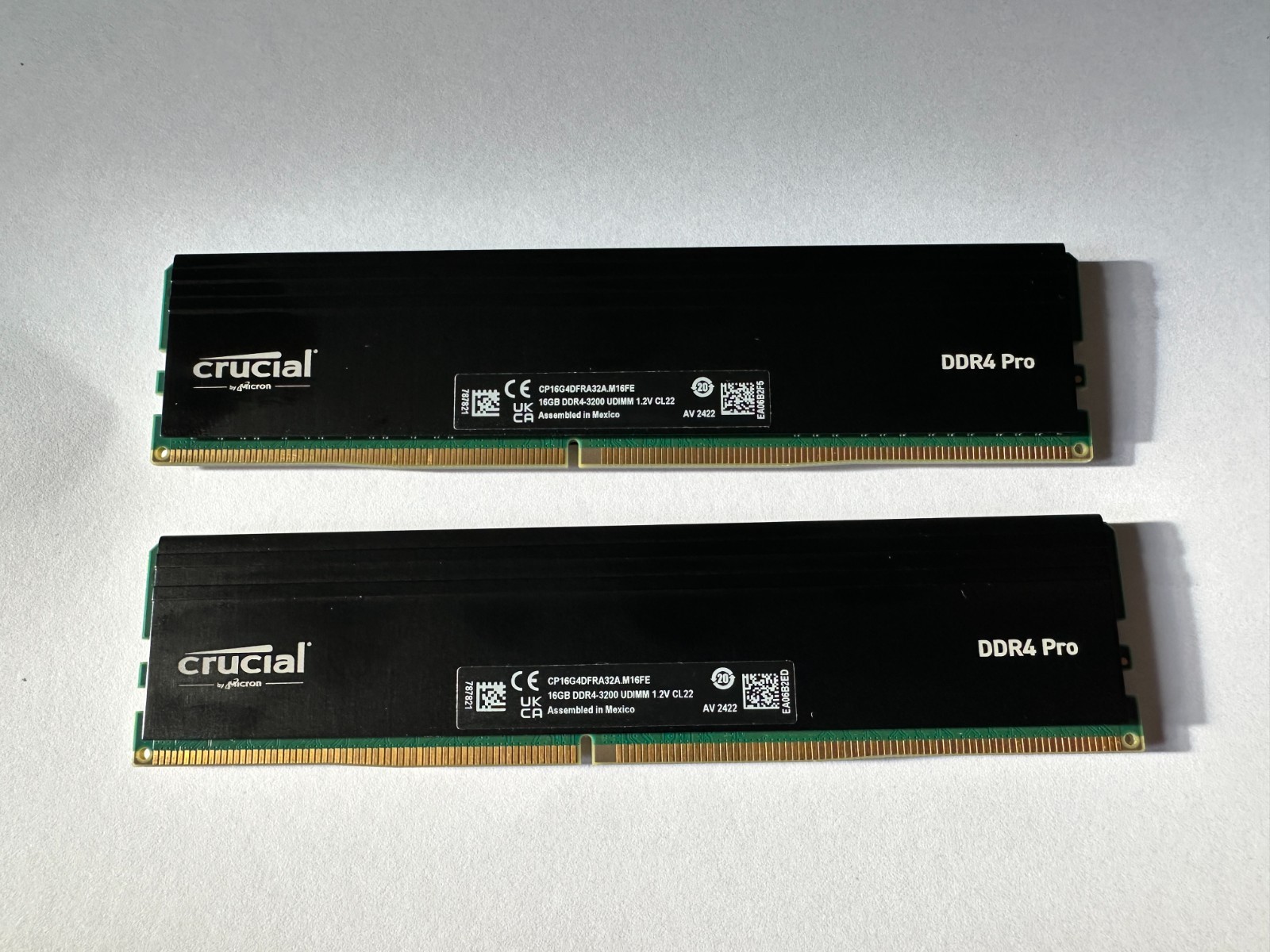 Crucial DDR4 PRO 32GB 2 x 16GB RAM DDR4 3200MHz UDIMM CL22 CP16G4DFRA32A.M16FE Crucial DDR4 PRO 32GB 2 x 16GB RAM DDR4 3200MHz UDIMM CL22 CP16G4DFRA32A.M16FE