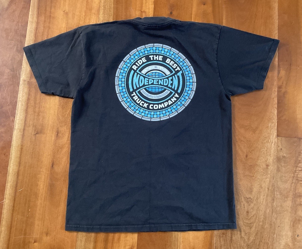 Vintage Independent Trucks Skateboarding T Shirt Y2K 2000s 90s Grunge Punk