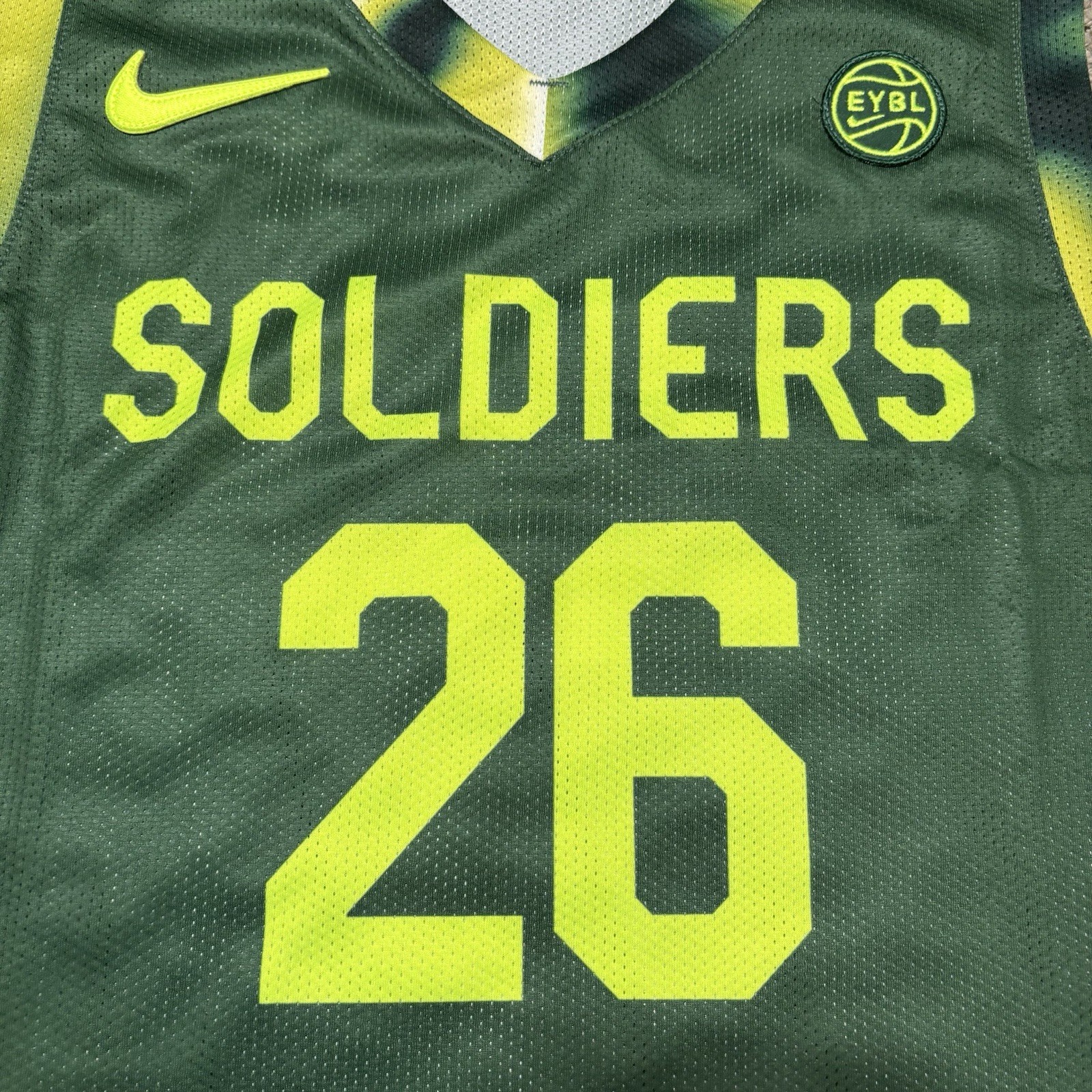 Nike EYBL Oakland Soldiers Basketball Jersey Mens Large Green Volt Number 26