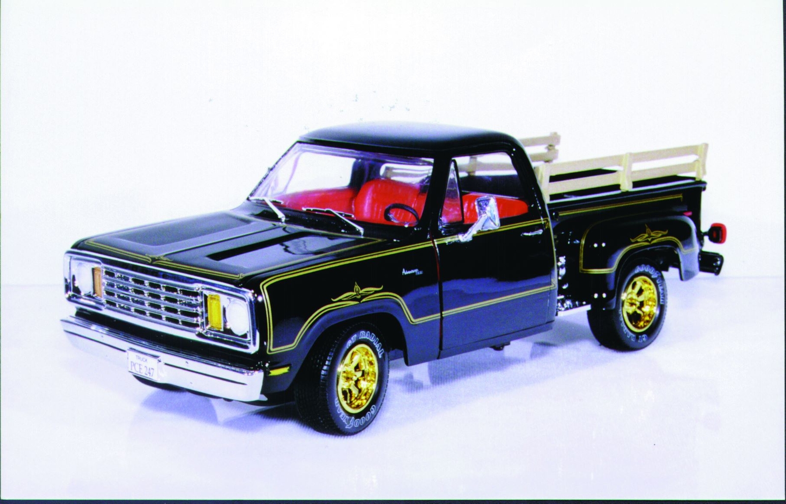 1:18 Ertl Dodge Warlock Truck '78 1:18 Ertl Dodge Warlock Truck '78