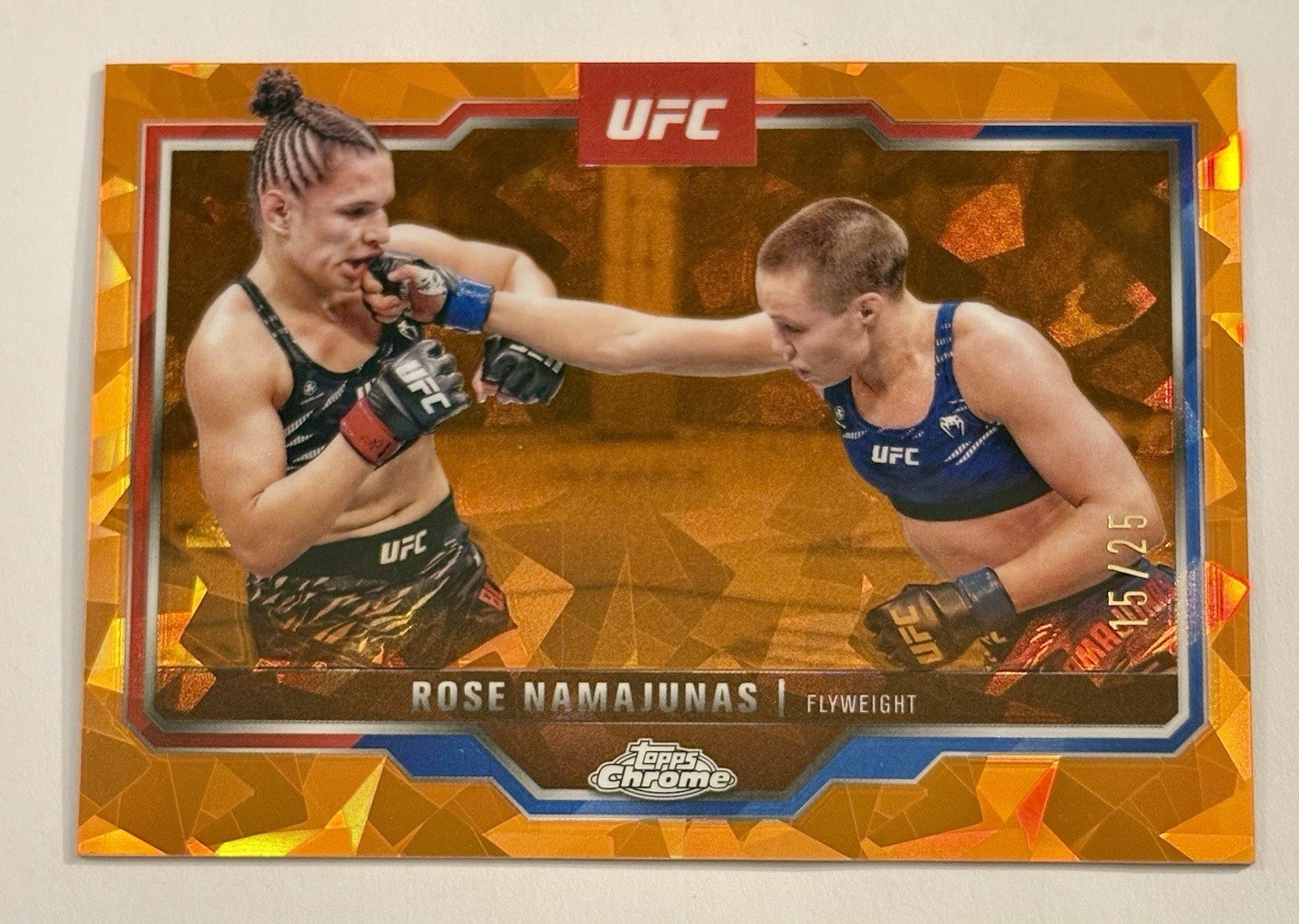 2025 Topps Chrome UFC Rose Namajunas Orange Sapphire SSP /25 2025 Topps Chrome UFC Rose Namajunas Orange Sapphire SSP /25