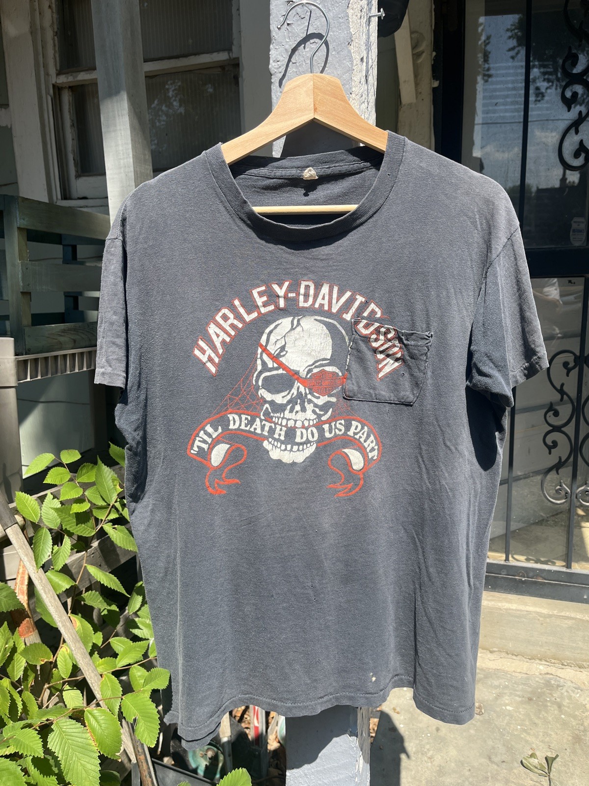 Harley Davidson Skull Holoubek 3D Emblem Single Stitch Pocket T-Shirt 1970s L Harley Davidson Skull Holoubek 3D Emblem Single Stitch Pocket T-Shirt 1970s L