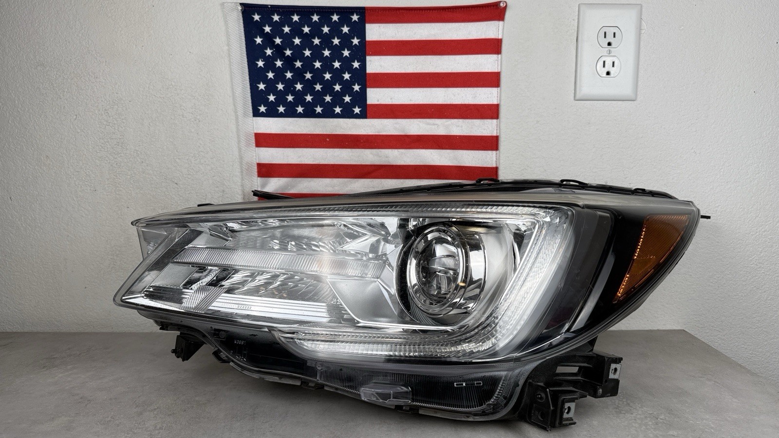 2019-2022 Subaru Ascent LED Left Side Headlight Assembly OEM 84002XC01C