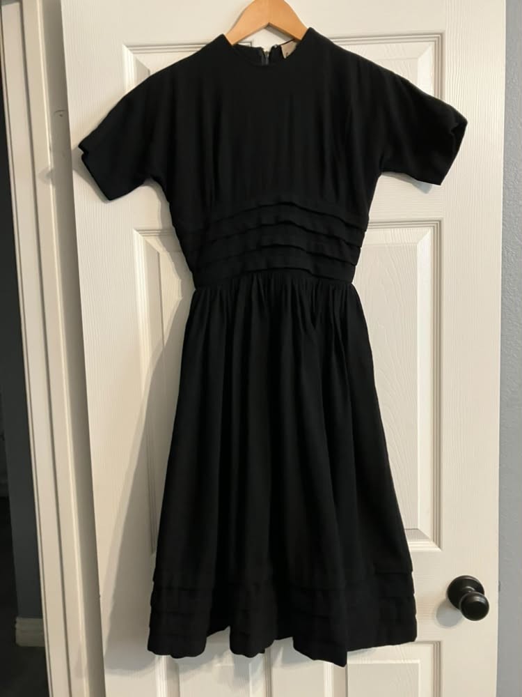 50\'s Vintage Anne Fogarty Black Wool Tea Swing Day Dress