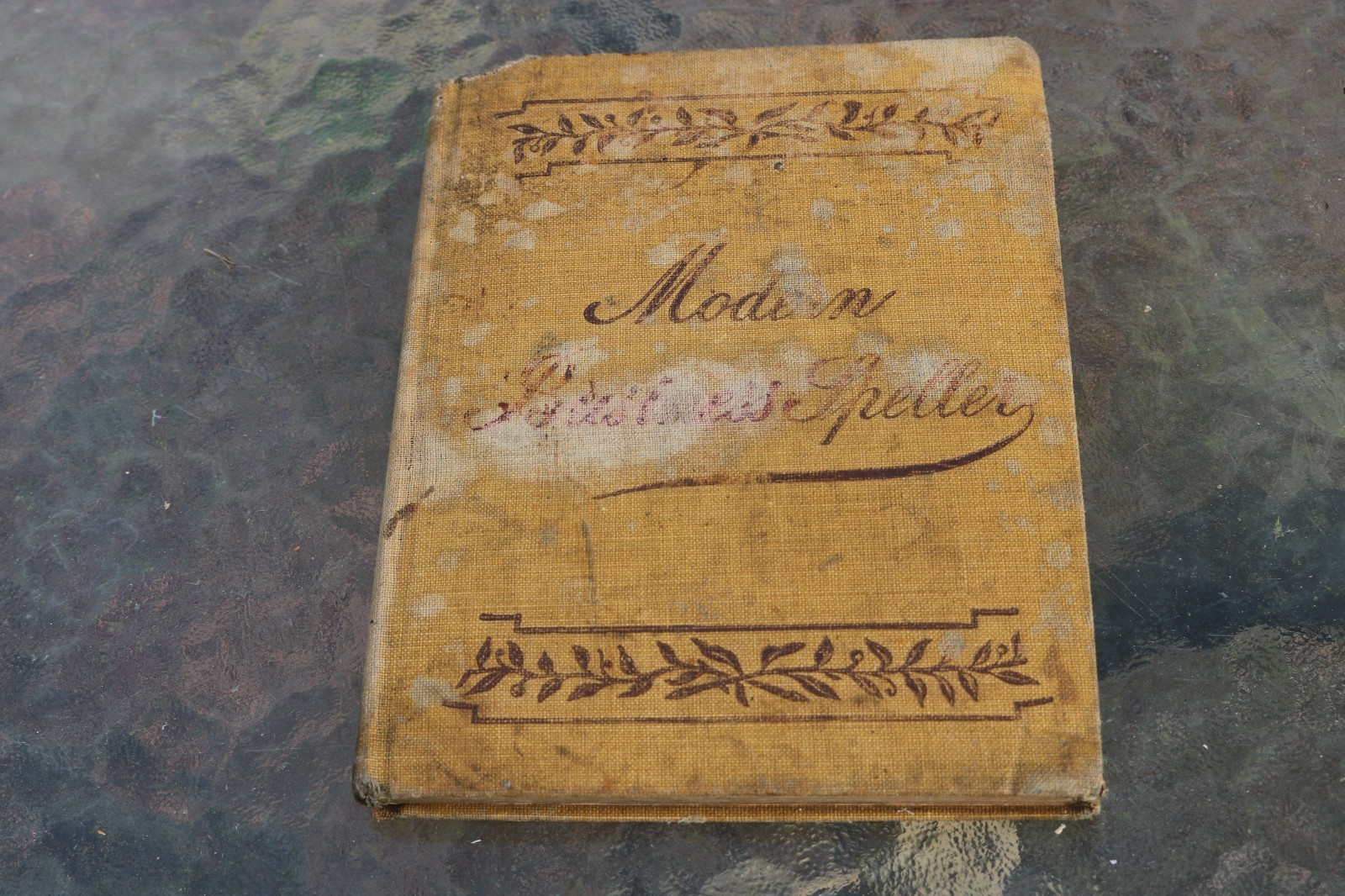 Antique c. 1901 Hardback Modern Business Speller Book - Cursive Writing Graphic