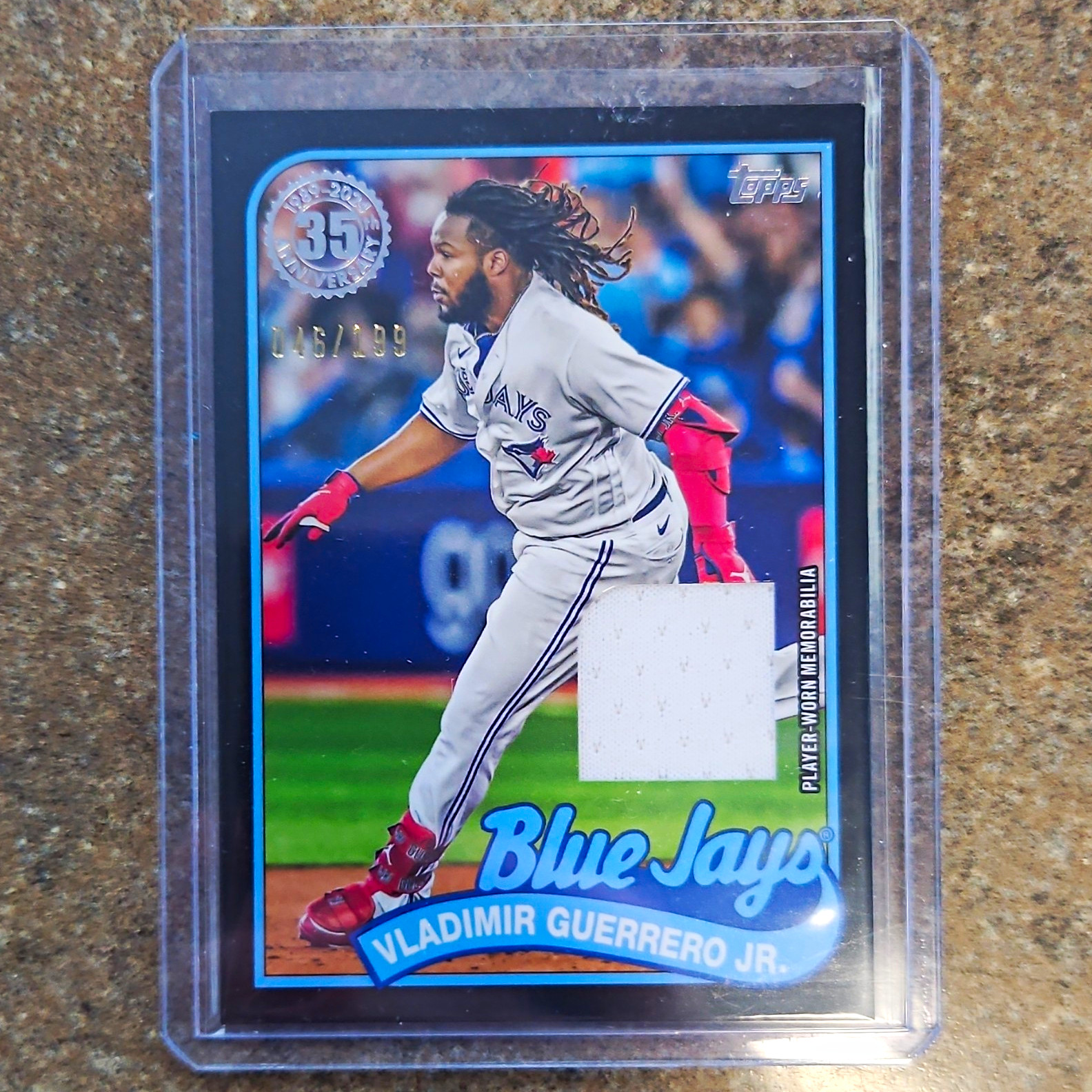 Topps 2024 Series 1 1989 Baseball Relics Vladimir Guerrero Jr. 89BR-VG 046/199