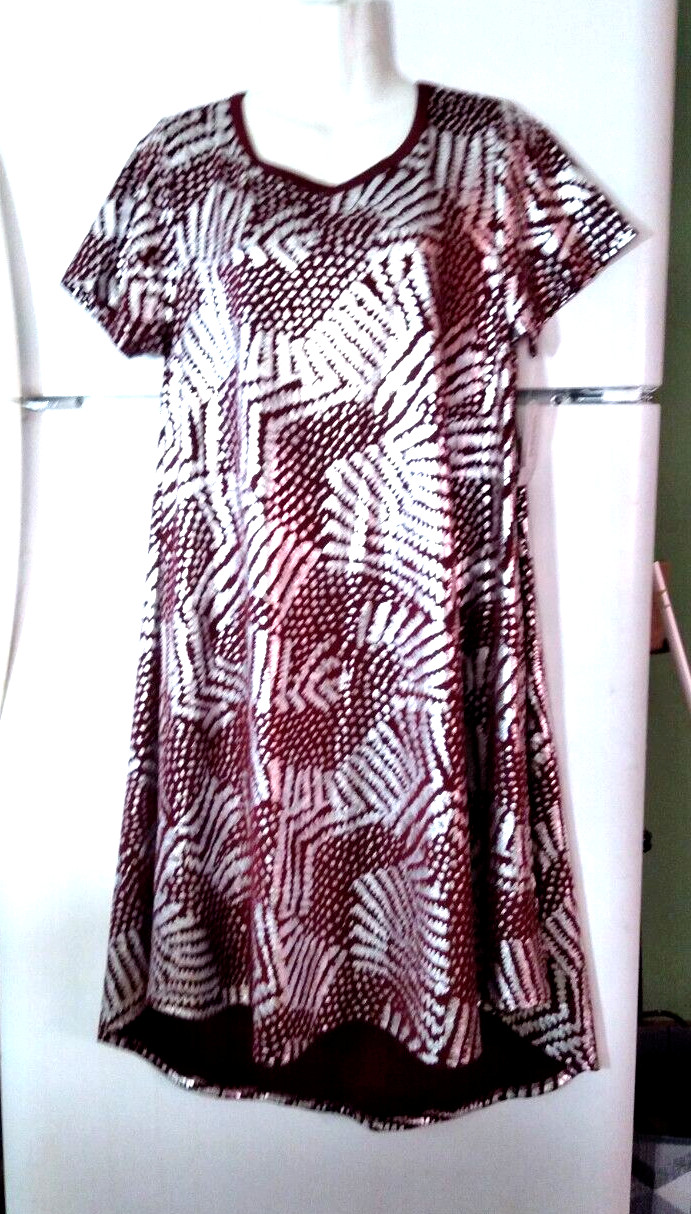 NEW WOMEN\'S LULAROE CARLY ELEGANT DARK RED SILVER FOIL HI LO DRESS SIZE L NWT