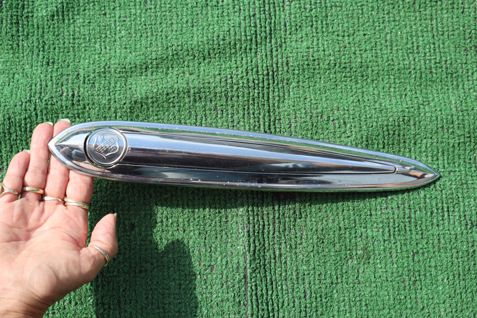 1946 1947 1948 Buick hood release handle drivers side 46 47 48 1946 1947 1948 Buick hood release handle drivers side 46 47 48