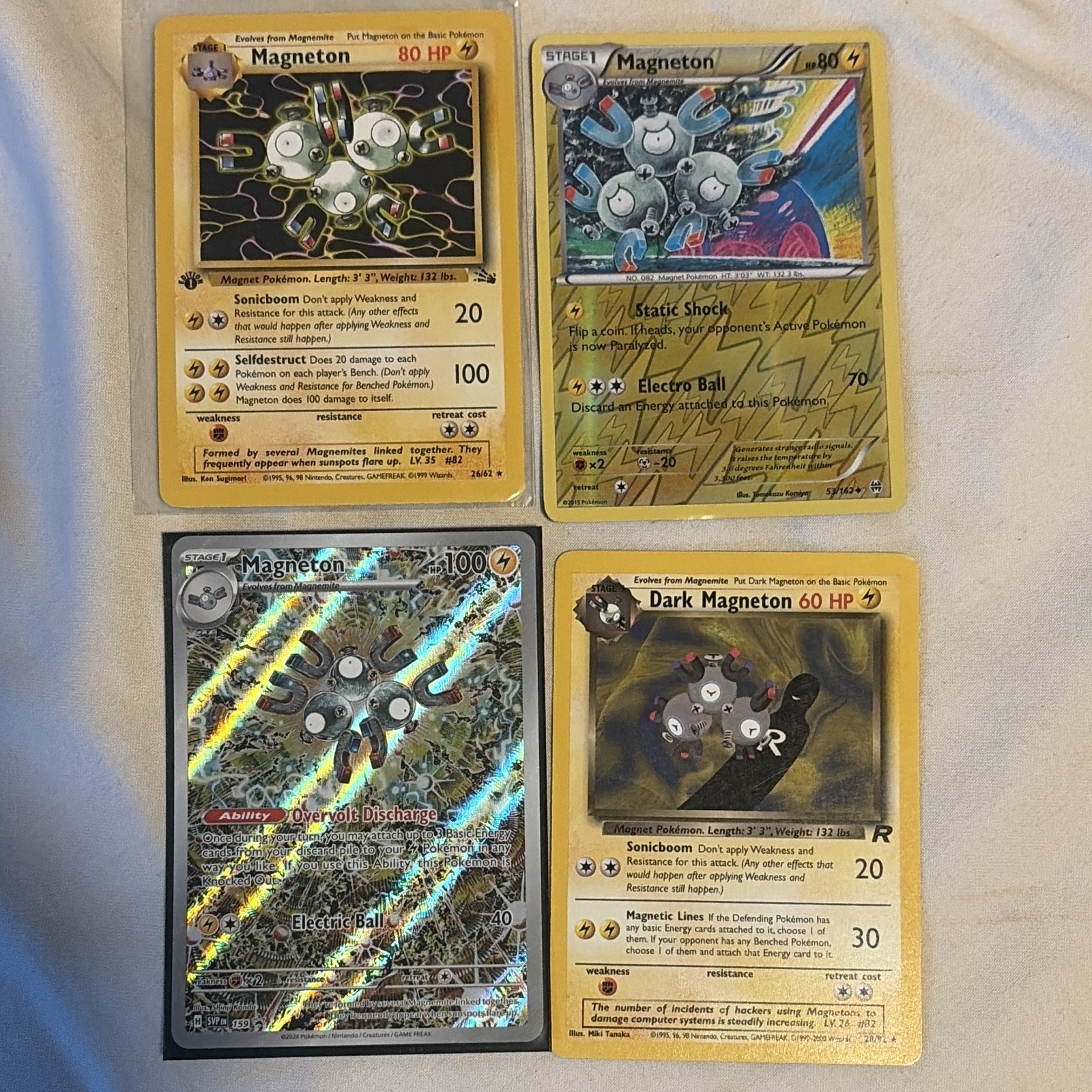 Pokemon TCG Nintendo Magneton/Dark Magneton 4-Card Lot Holo/Reg 26/62 9/64 Pokemon TCG Nintendo Magneton/Dark Magneton 4-Card Lot Holo/Reg 26/62 9/64