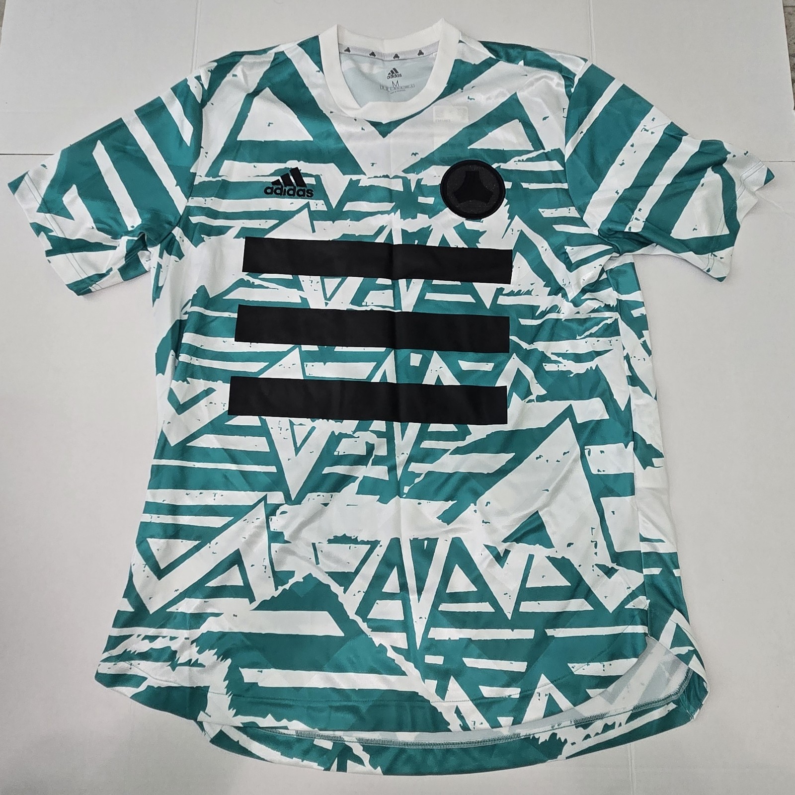 New Men\'s adidas Tango Adv #10 Soccer Jersey M Medium FM1082