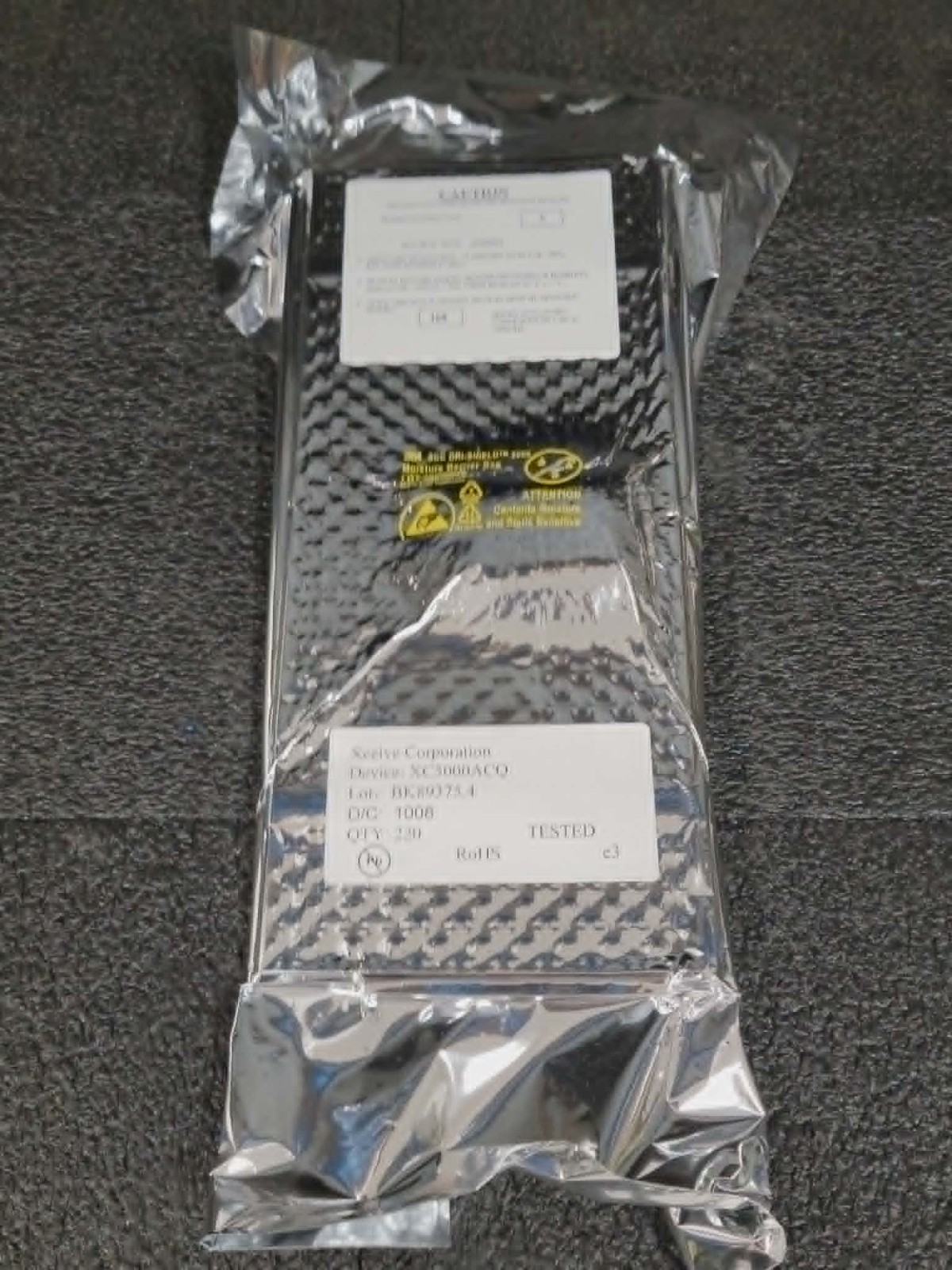 Xceive Corporation XC5000ACQ 	XCEIVE QFN-48 Lot 220pcs RF Tuner IC Chip