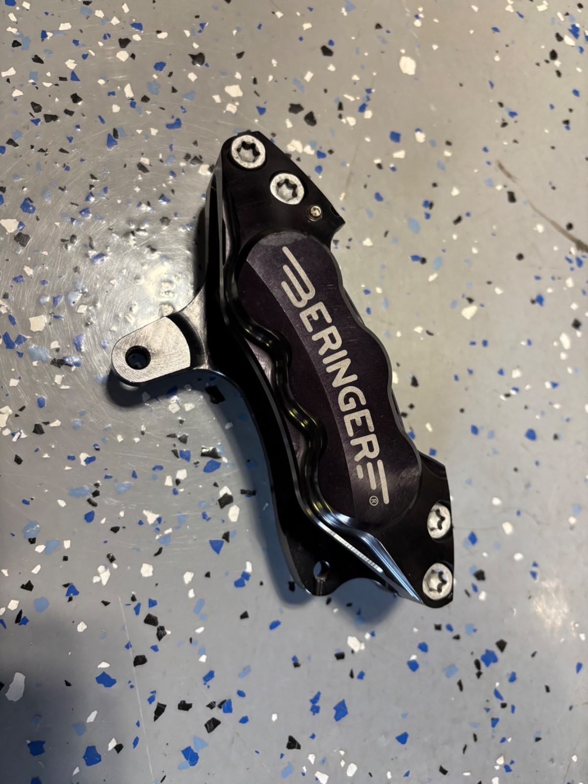 Beringer Aerotec 6 Piston Axial Black Brake Caliper and Pads -- RACE -- Kawasaki Beringer Aerotec 6 Piston Axial Black Brake Caliper and Pads -- RACE -- Kawasaki