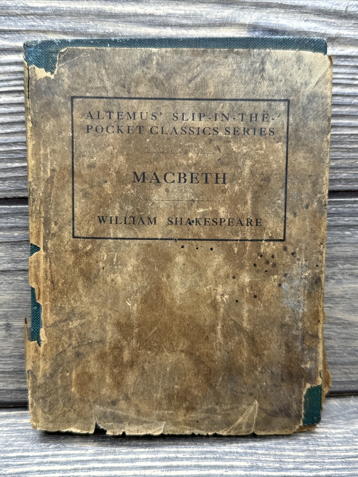 Vintage Macbeth William Shakespeare Ralph Holinsheds Chronicle Of Scotland 1577 Vintage Macbeth William Shakespeare Ralph Holinsheds Chronicle Of Scotland 1577