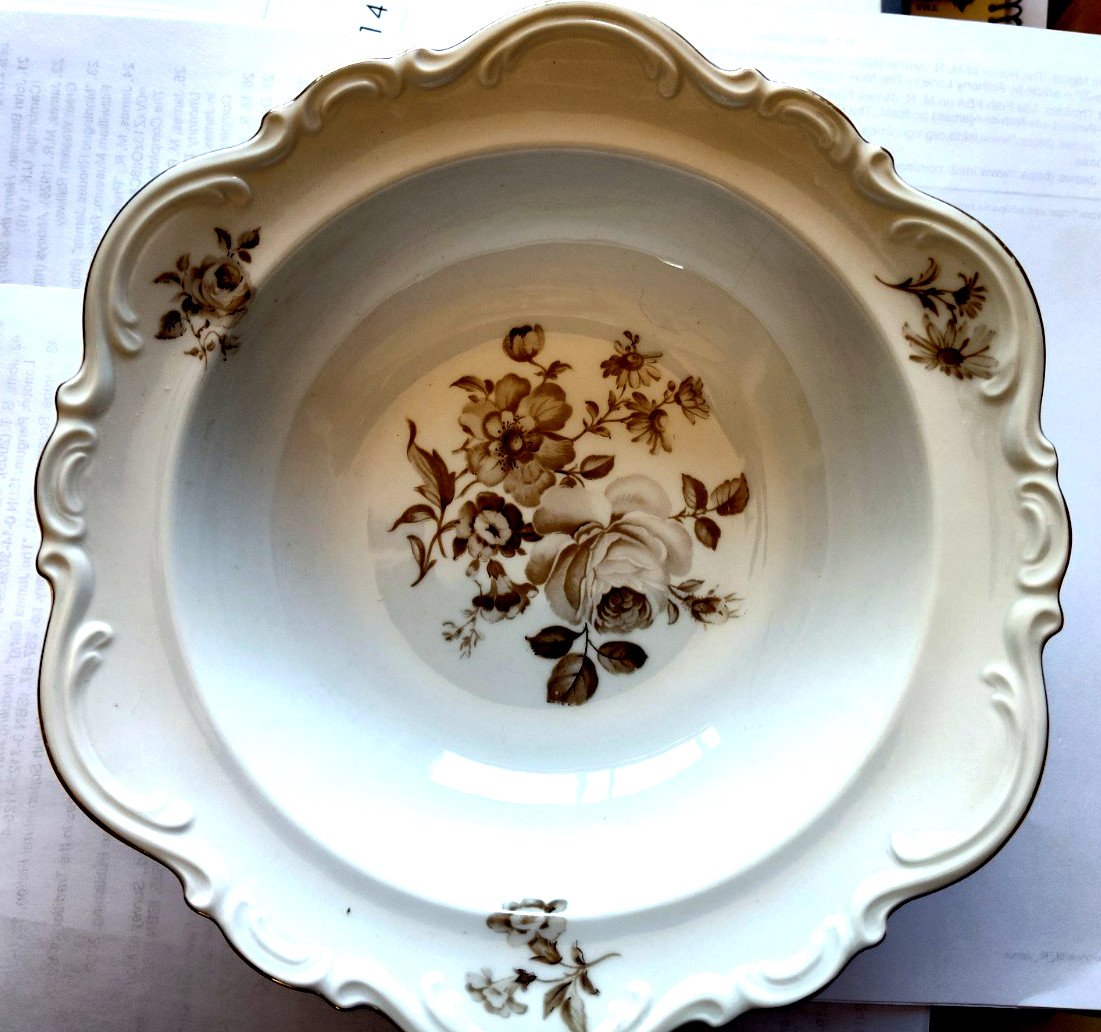 Mitterteich Charming Barbara Vegetable Bowl (9 3/4\