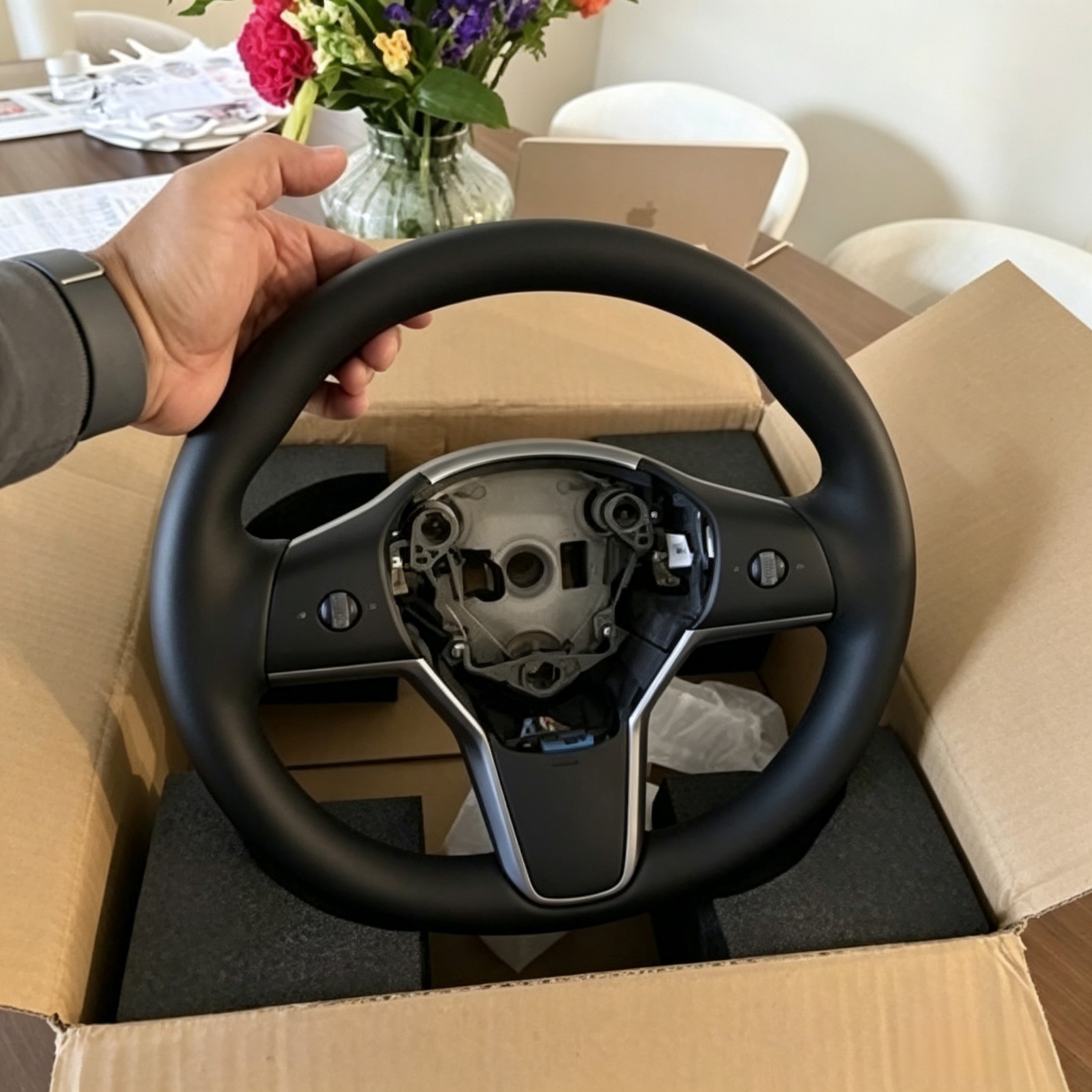 1490214‑00‑B Heated Leather Steering Wheel For Tesla Model 3 / Model Y 2017‑2024