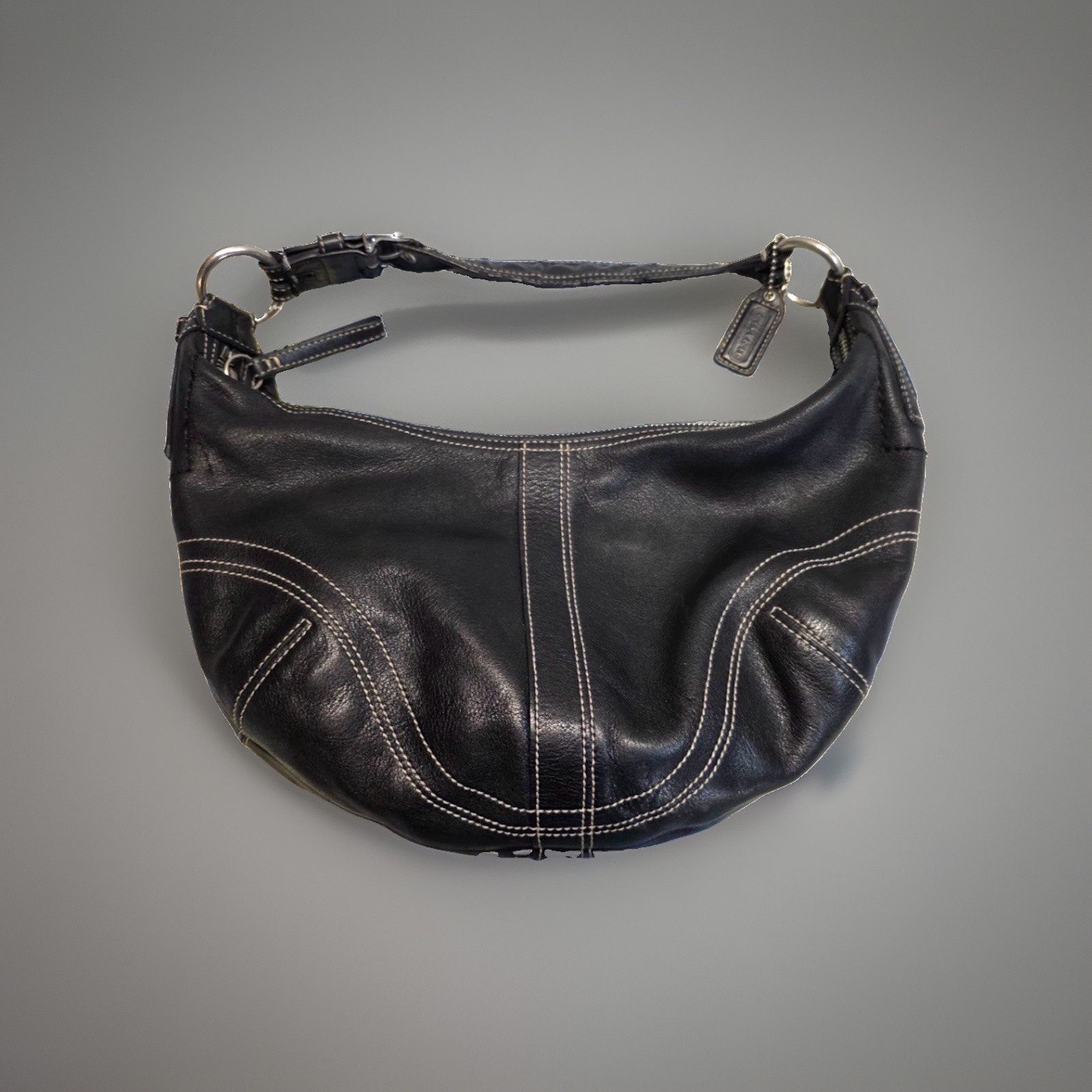 COACH Vintage Dylan Soho Hobo Black Leather Bag w/white Stitching EUC COACH Vintage Dylan Soho Hobo Black Leather Bag w/white Stitching EUC