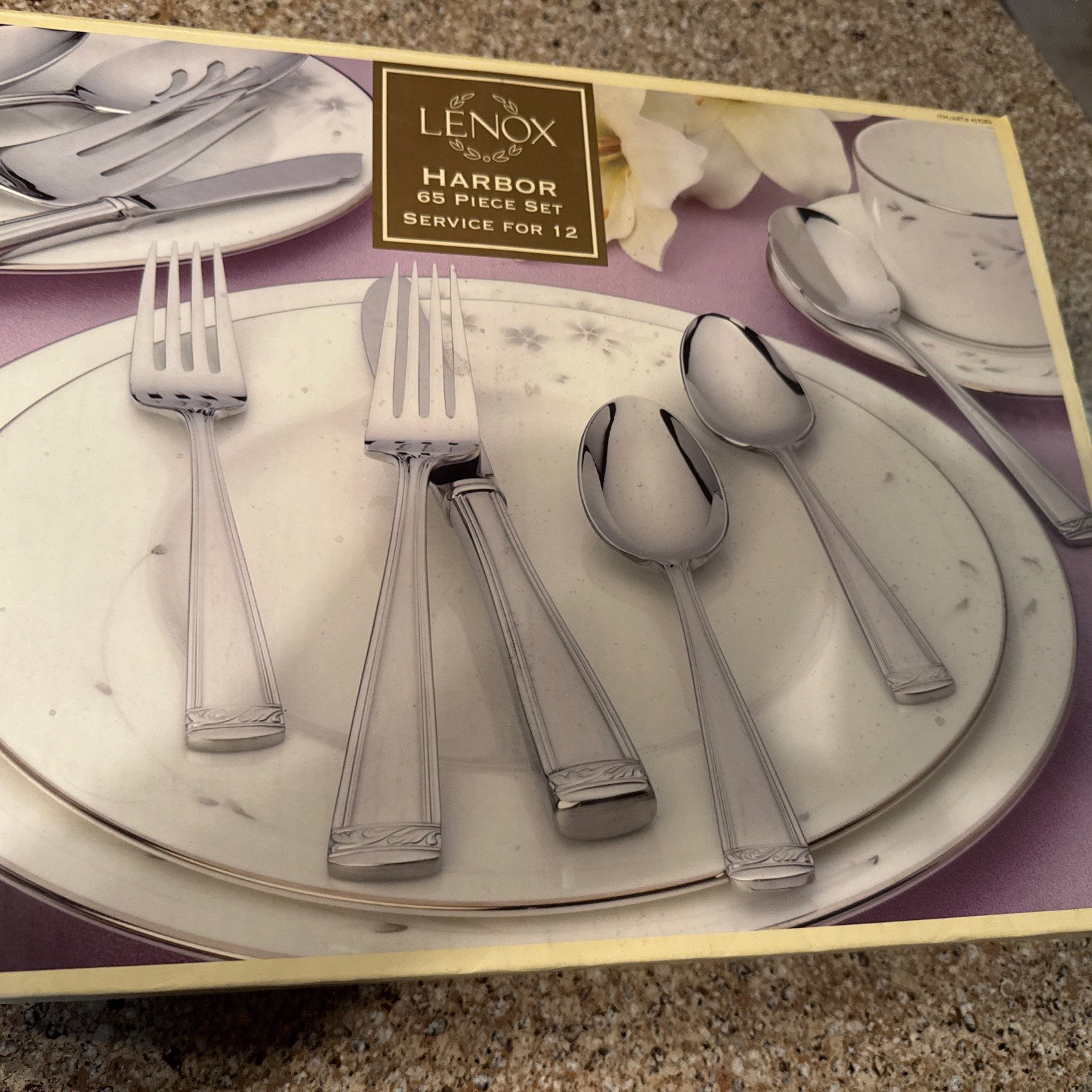 New Lenox Harbor 65 Piece Set, Service For 12 18/10 Stainless Steel Flatware New Lenox Harbor 65 Piece Set, Service For 12 18/10 Stainless Steel Flatware