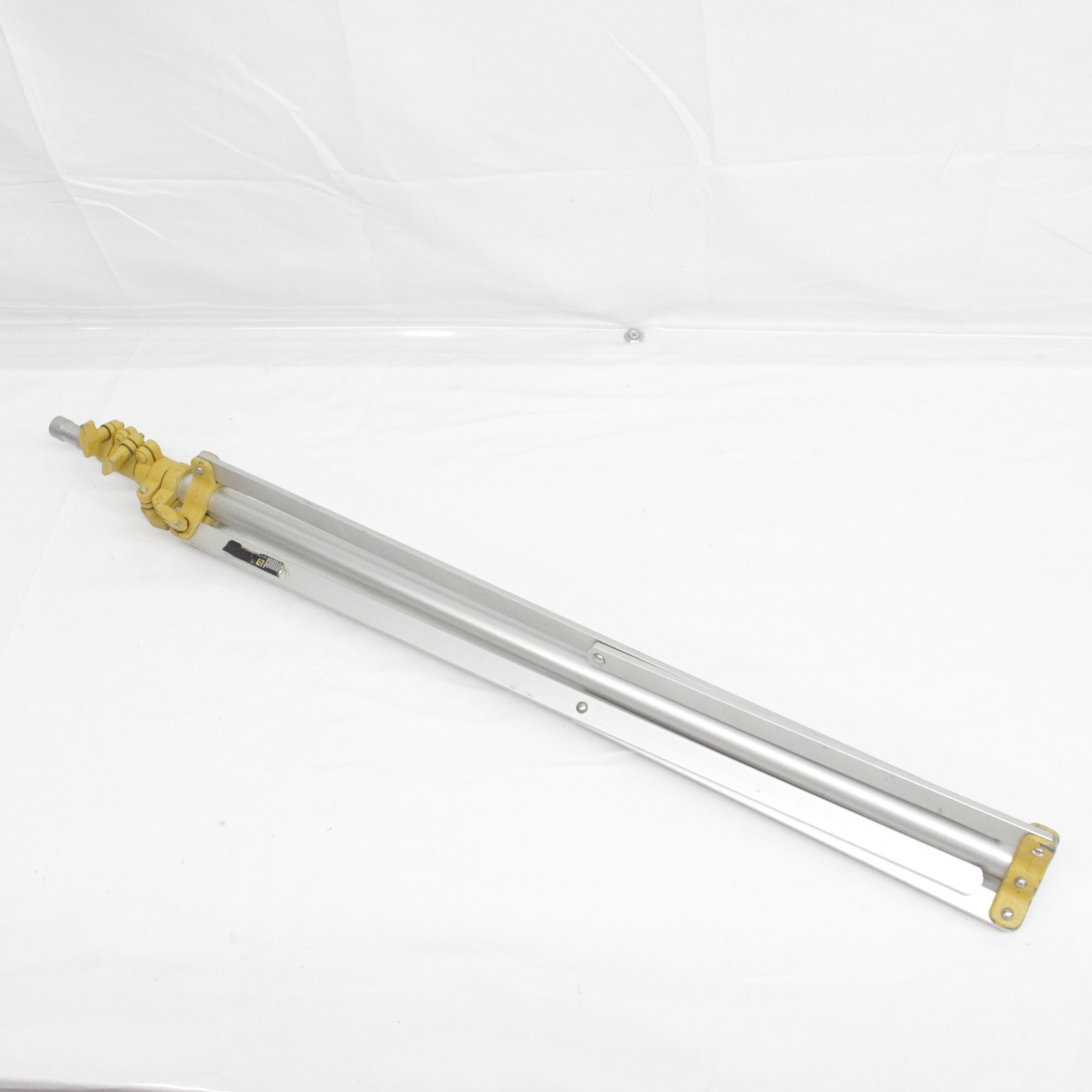 Lowel Photo Studio Tripod Aluminum Light Stand 8 foot 3 Sections Made in USA