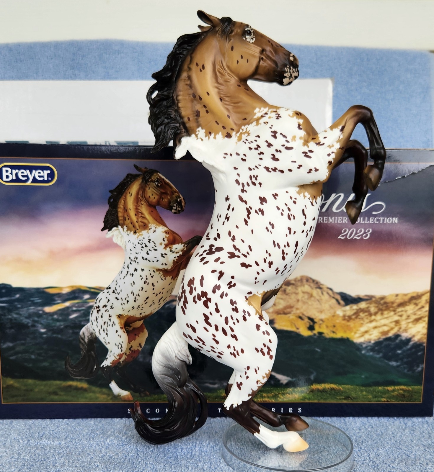 Breyer 2023 Premier Collection Lipizzaner Stallion \ Breyer 2023 Premier Collection Lipizzaner Stallion \