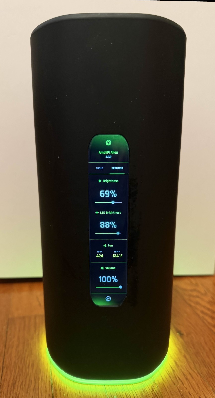 Ubiquiti AmpliFi Alien Tri-Band WiFi 6 Mesh Router AFI-ALN-R-US Touchscreen Fast