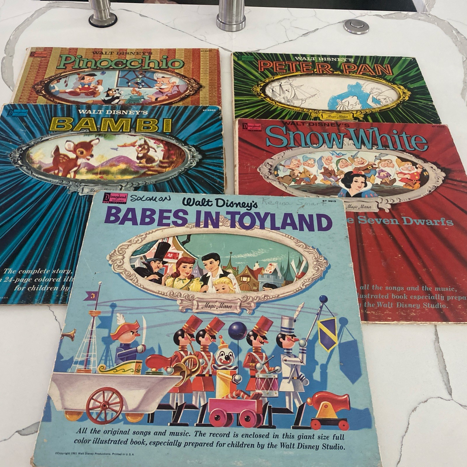 5 Walt Disney Pinocchio Snow White Bambi Peter Pan Disneyland Records Read Descr