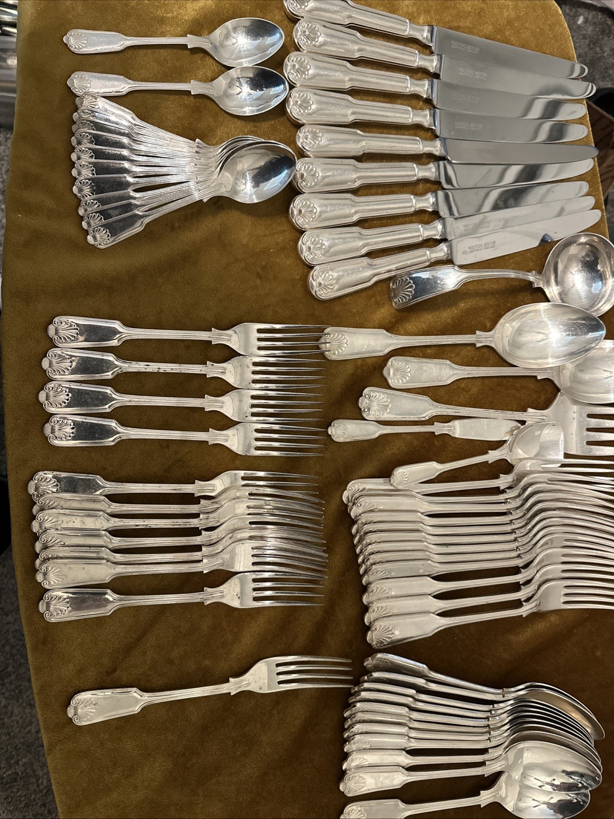 Vintage 62 piece Wilton House SILVERPLATE FLATWARE Set Sheffield England Vintage 62 piece Wilton House SILVERPLATE FLATWARE Set Sheffield England