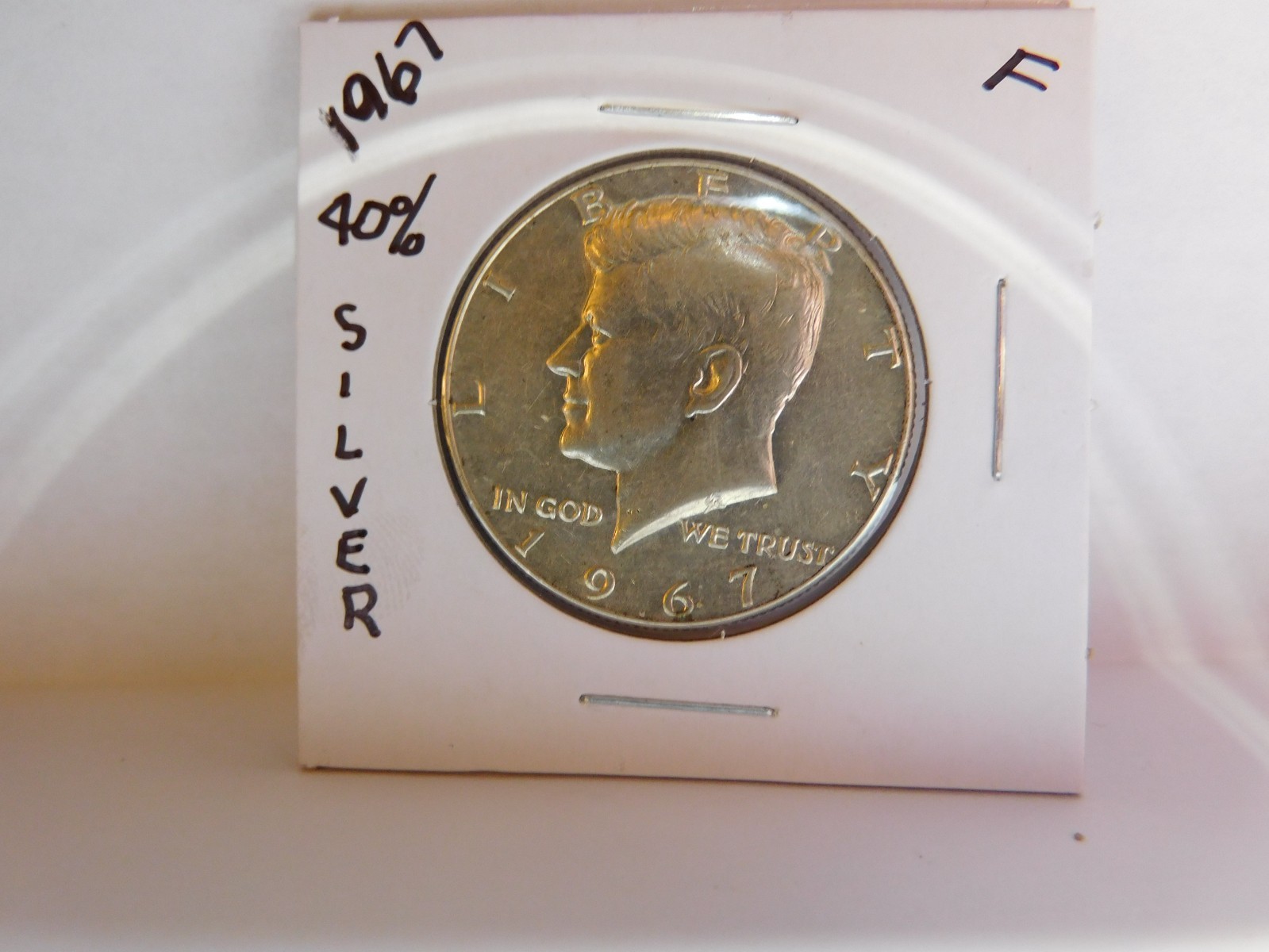 US 1967 KENNEDY SILVER HALF DOLLAR 40% Silver COIN US 1967 KENNEDY SILVER HALF DOLLAR 40% Silver COIN