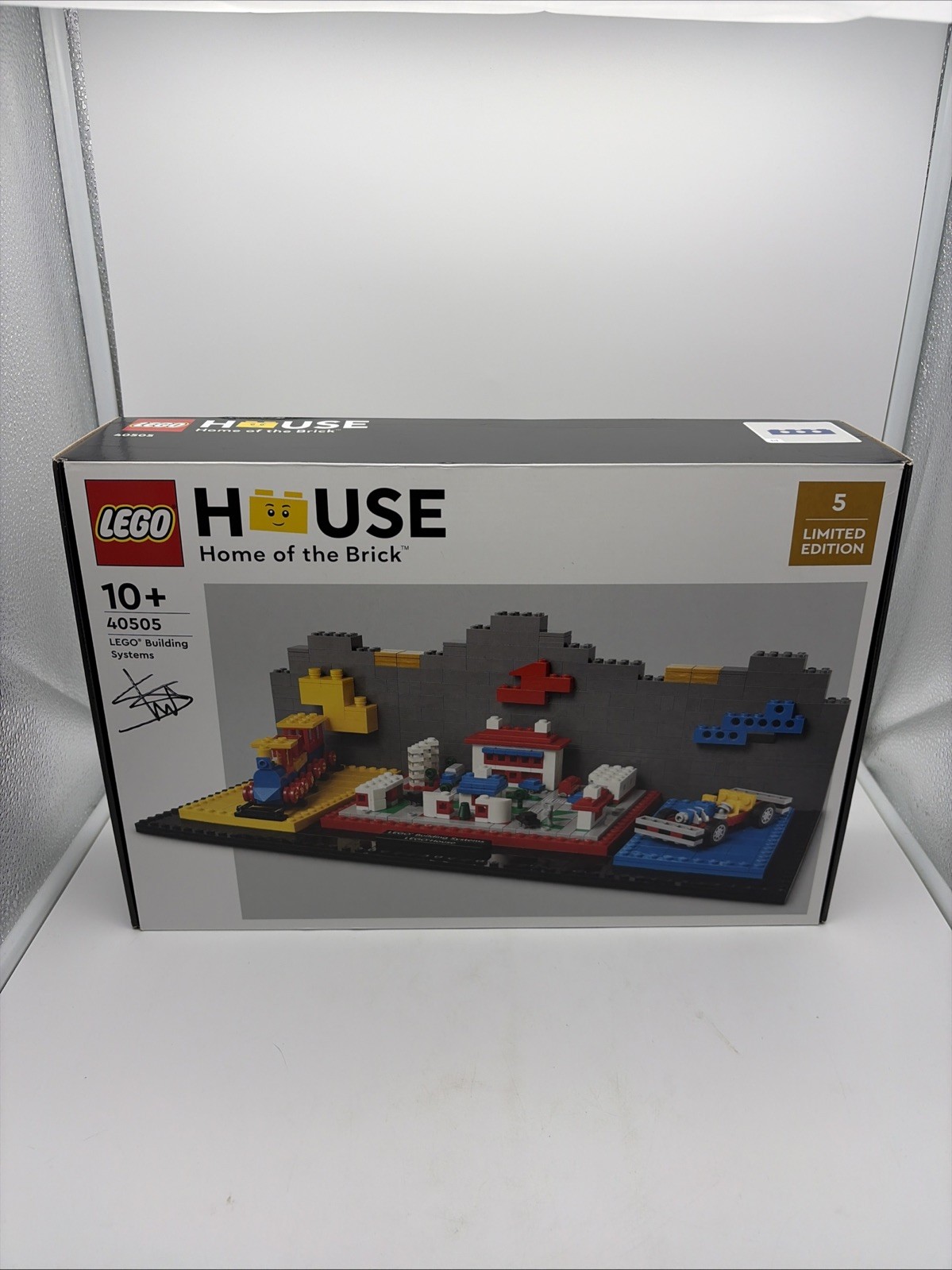 LEGO House LEGO Building System 40505 Ltd. Edition Complete Set 1246pcs Age 10+ LEGO House LEGO Building System 40505 Ltd. Edition Complete Set 1246pcs Age 10+