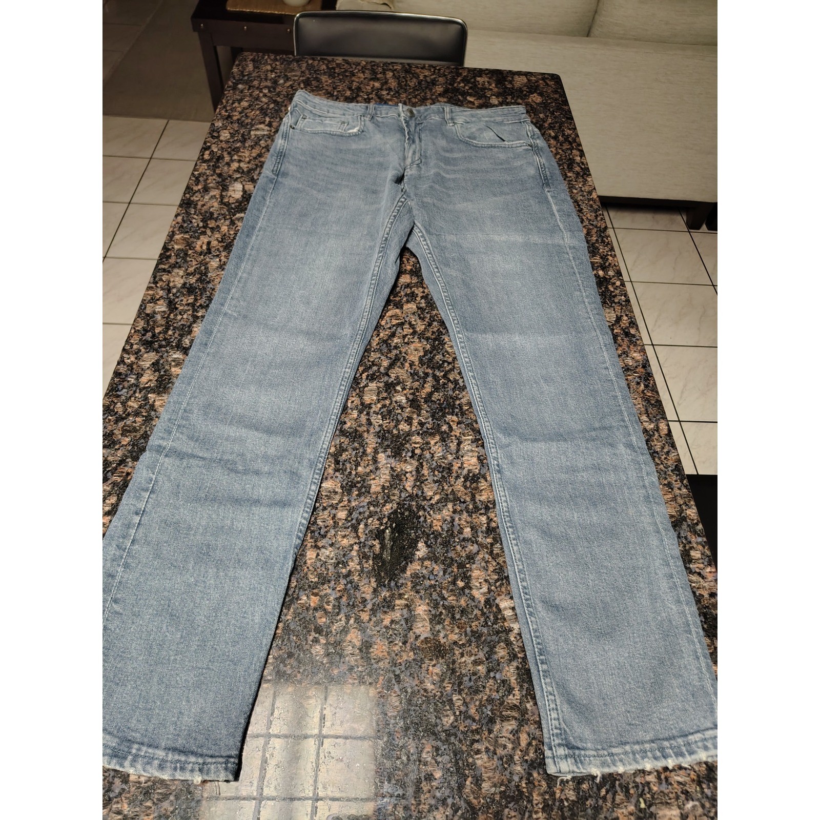 Pull&Bear Slim Comfort Light Wash Denim Jeans Mens Size 34 NWT Pull&Bear Slim Comfort Light Wash Denim Jeans Mens Size 34 NWT
