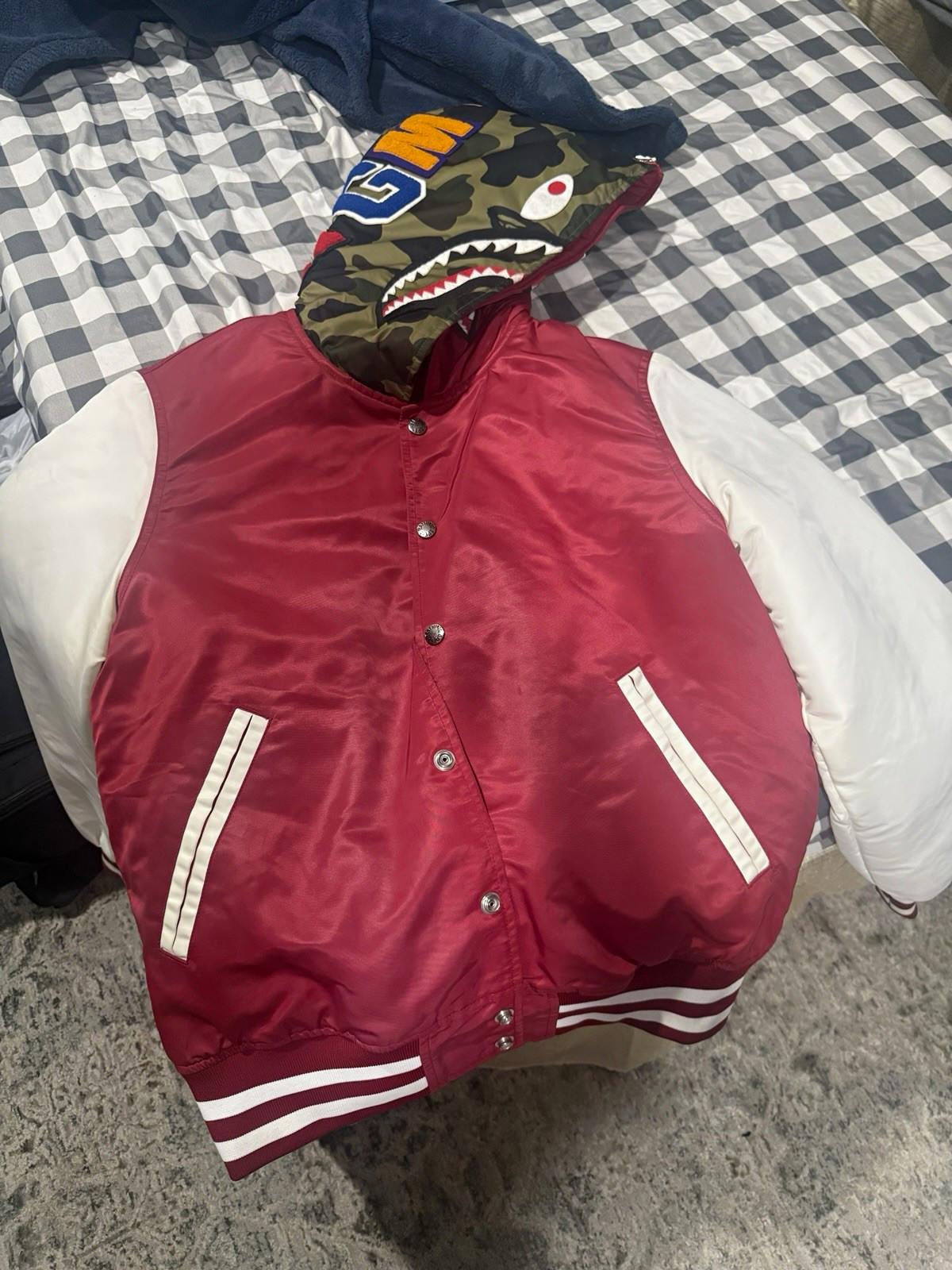 A Bathing Ape Red/White Varsity Jacket Men\'s M Quilted Lined Pockets Snap