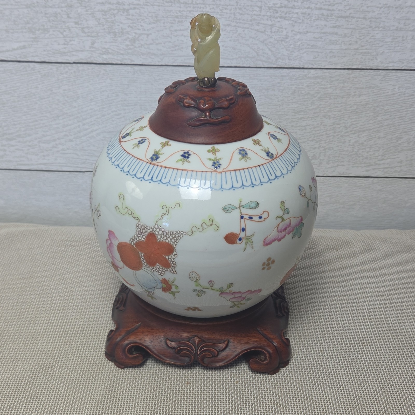 Vintage Chinese Republic Famille Rose Ginger Jar Carved Wood Lid Jade Finial Vintage Chinese Republic Famille Rose Ginger Jar Carved Wood Lid Jade Finial