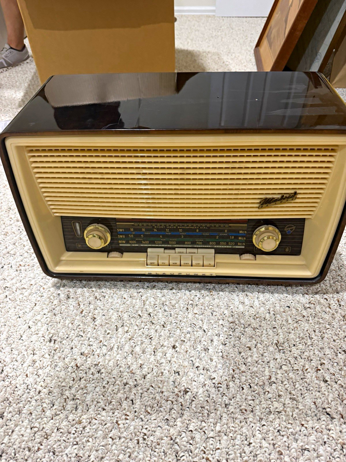 Blaupunkt Madeira Vintage Tabletop Tube Radio AM/FM Shortwave Made in Germany