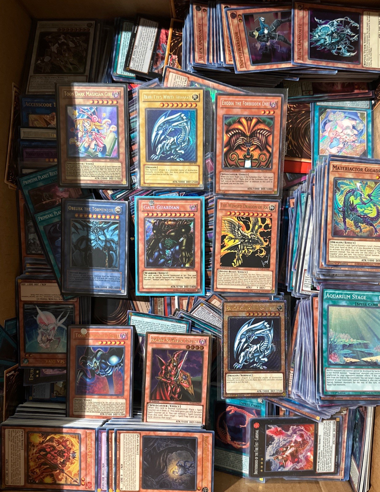 Yugioh - 40 Card All Foil HOLO Variety Bundle Mystery Lot Yugioh - 40 Card All Foil HOLO Variety Bundle Mystery Lot