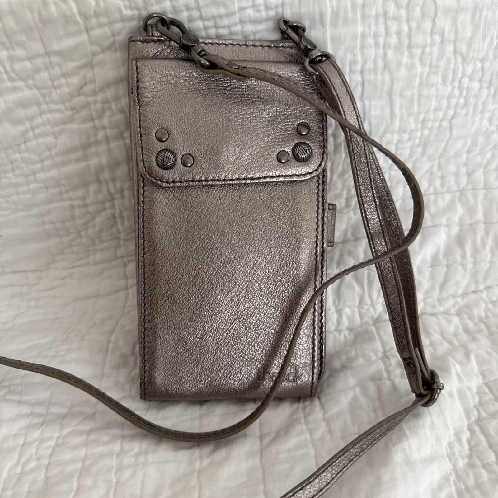The Sak  3-in-1 Crossbody Vertical Wallet Clutch Metallic Leather Phone Purse