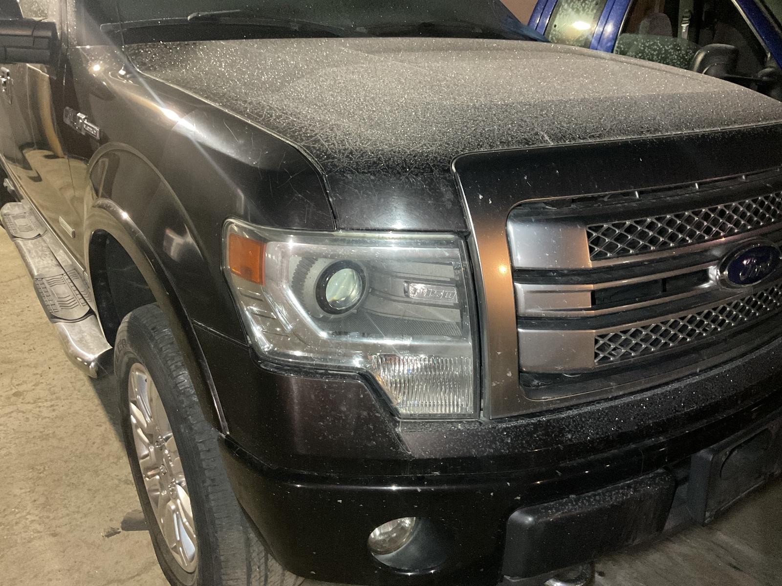 Used Right Headlight Assembly fits: 2013 Ford F150 PICKUP xenon HID bright borde