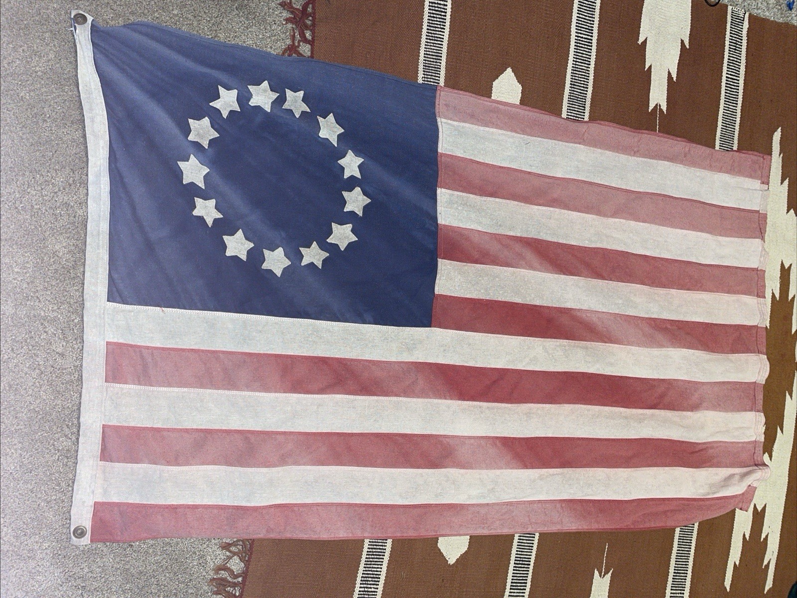 Vtg Betsy Ross 13-star United States of America cotton flag Annin & Co USA Faded Vtg Betsy Ross 13-star United States of America cotton flag Annin & Co USA Faded