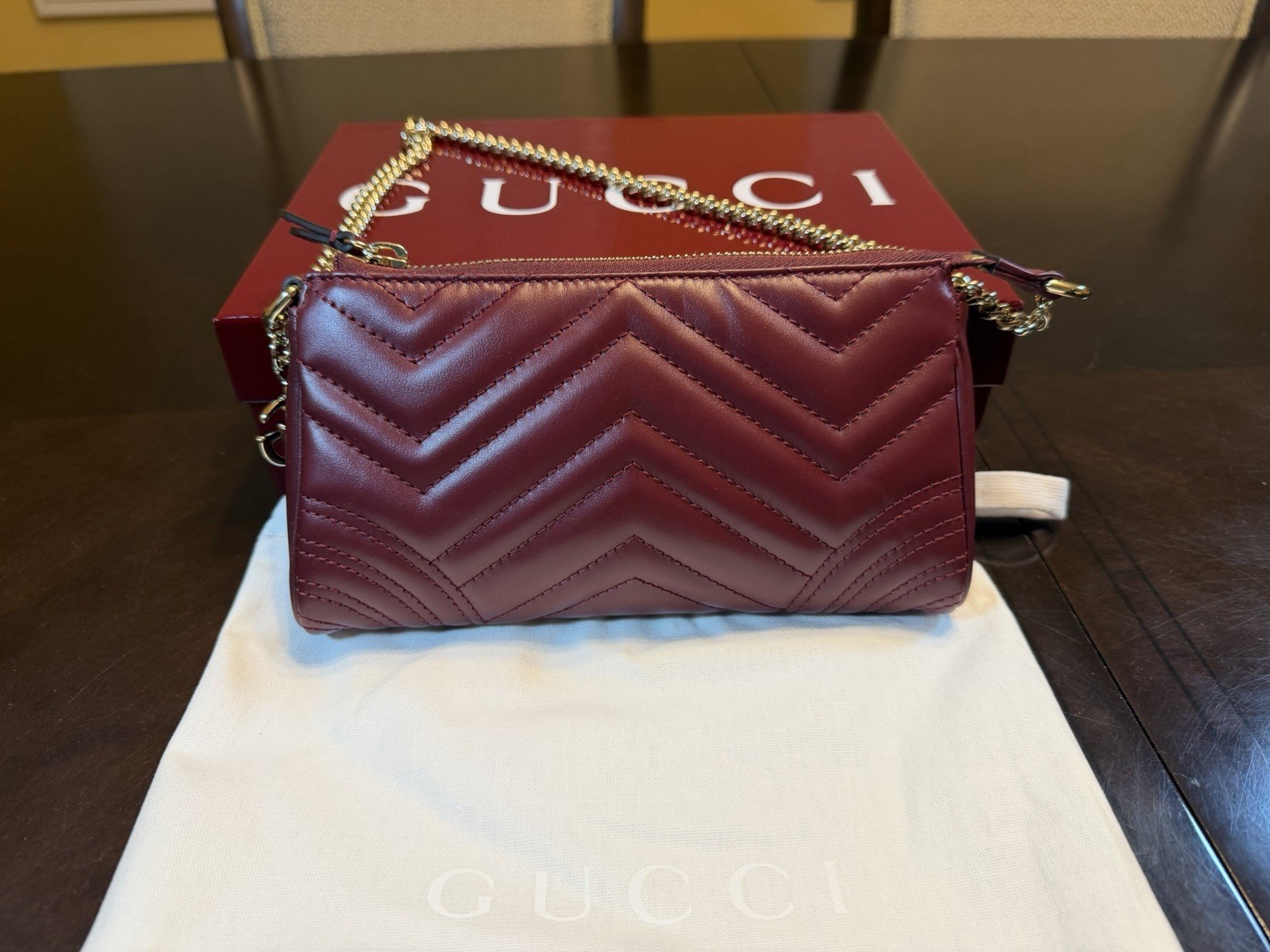 New Authentic Gucci GG Logo Matelasse Burgundy Bag