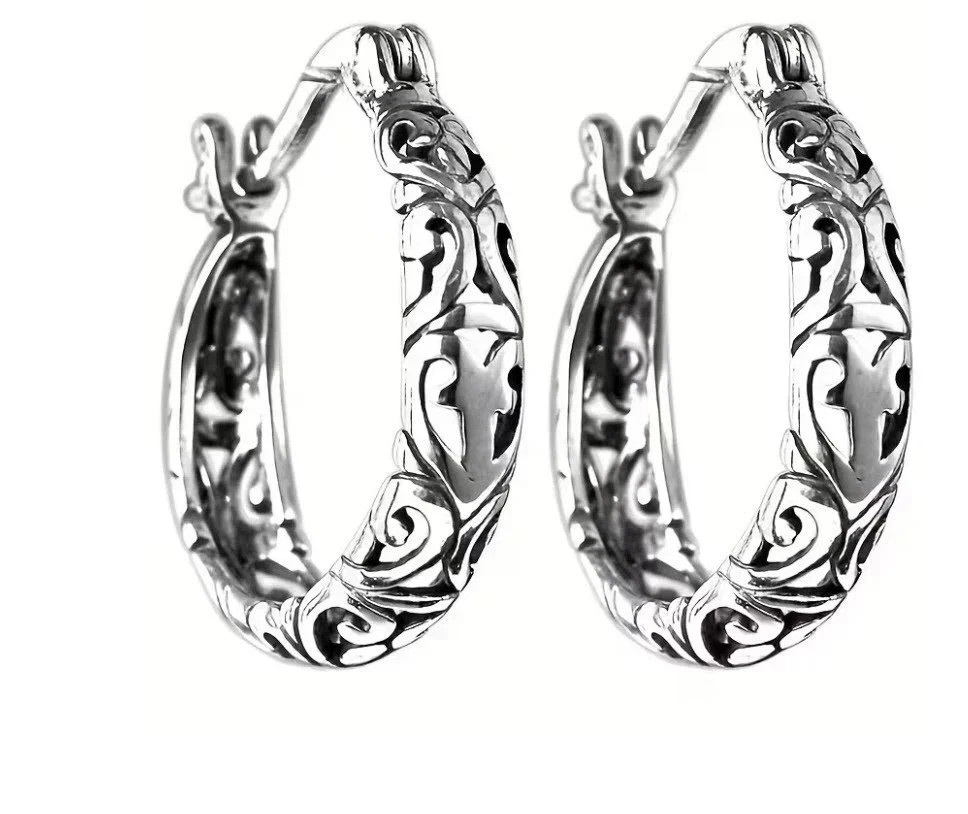 BRIGHTON BEACH Stylish Flower Hoop Earrings