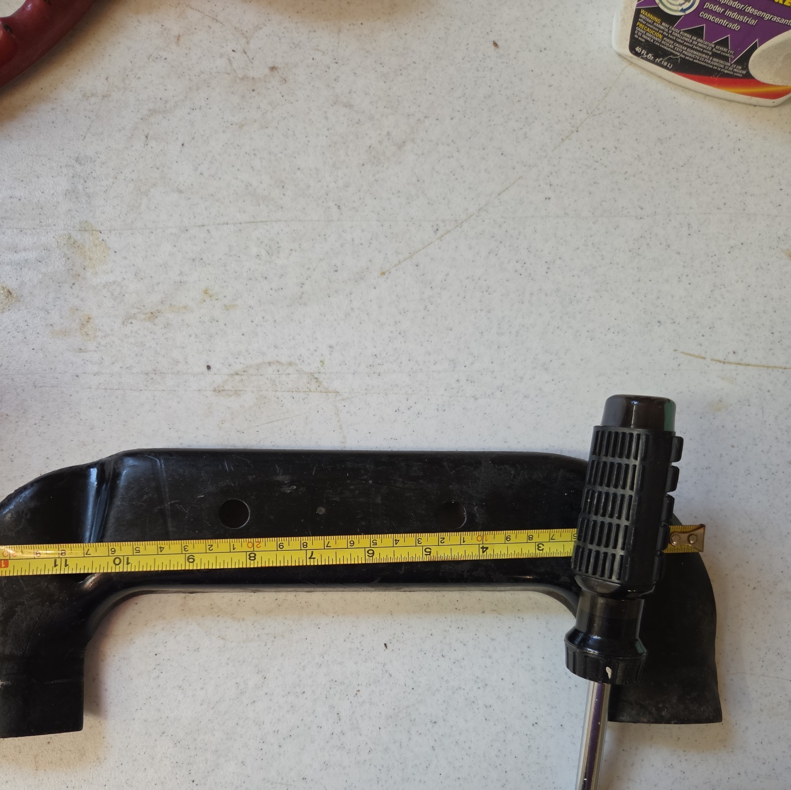 Corvette 63-75 exhaust center bracket 2-1/2 w/4spd Corvette 63-75 exhaust center bracket 2-1/2 w/4spd