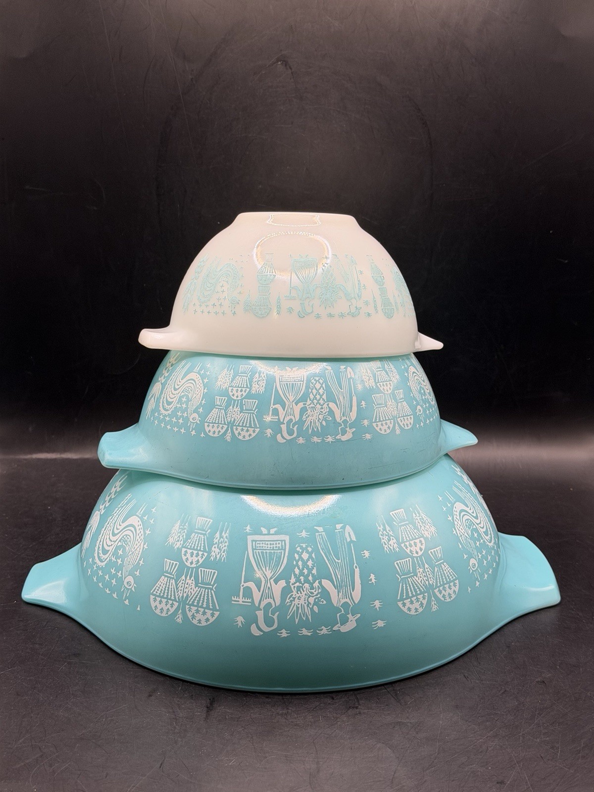 Vintage Pyrex Amish Butterprint Cinderella Mixing Bowls Turquoise White 3pc Set Vintage Pyrex Amish Butterprint Cinderella Mixing Bowls Turquoise White 3pc Set