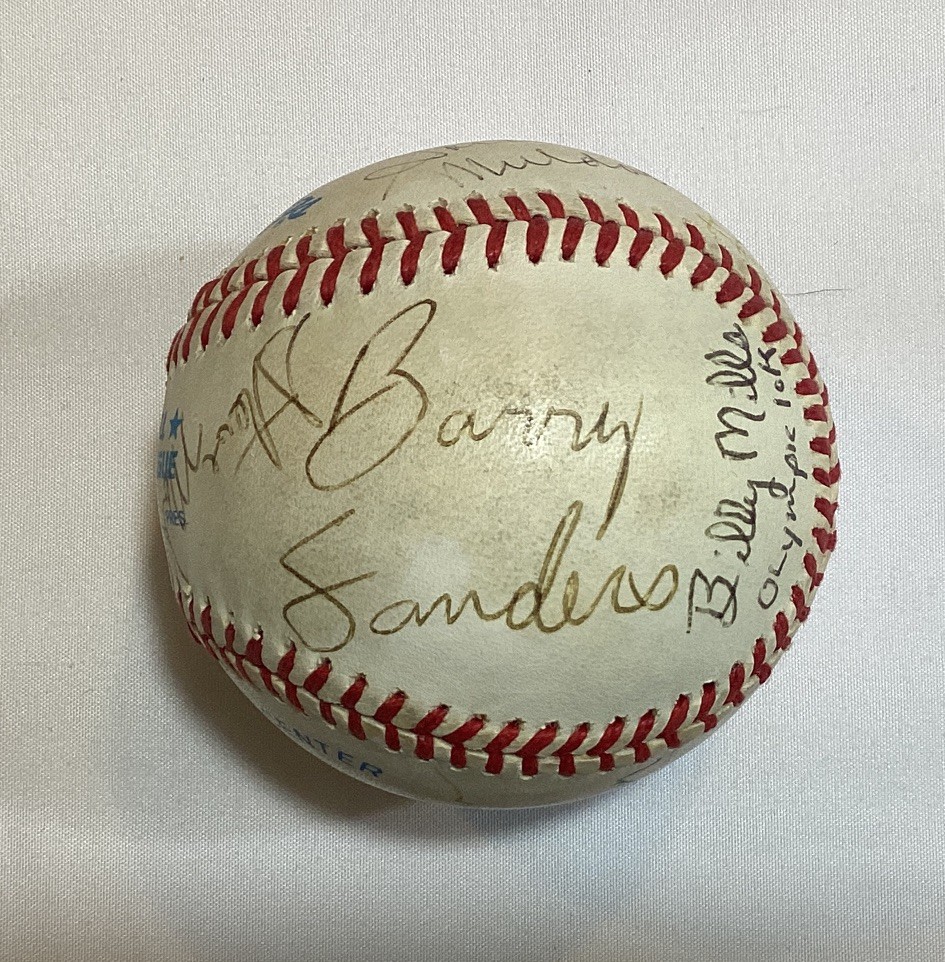 BARRY SANDERS BILL WALSH KEN GRIFFEY ARTHUR ASHE TATUM AUTOGRAPH BASEBALL AUTO