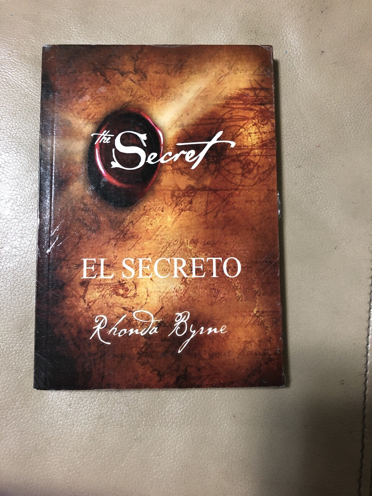 Libro El Secreto THE SECRET Español Book by Rhonda Byrne Paperback Tapa Blanda Libro El Secreto THE SECRET Español Book by Rhonda Byrne Paperback Tapa Blanda