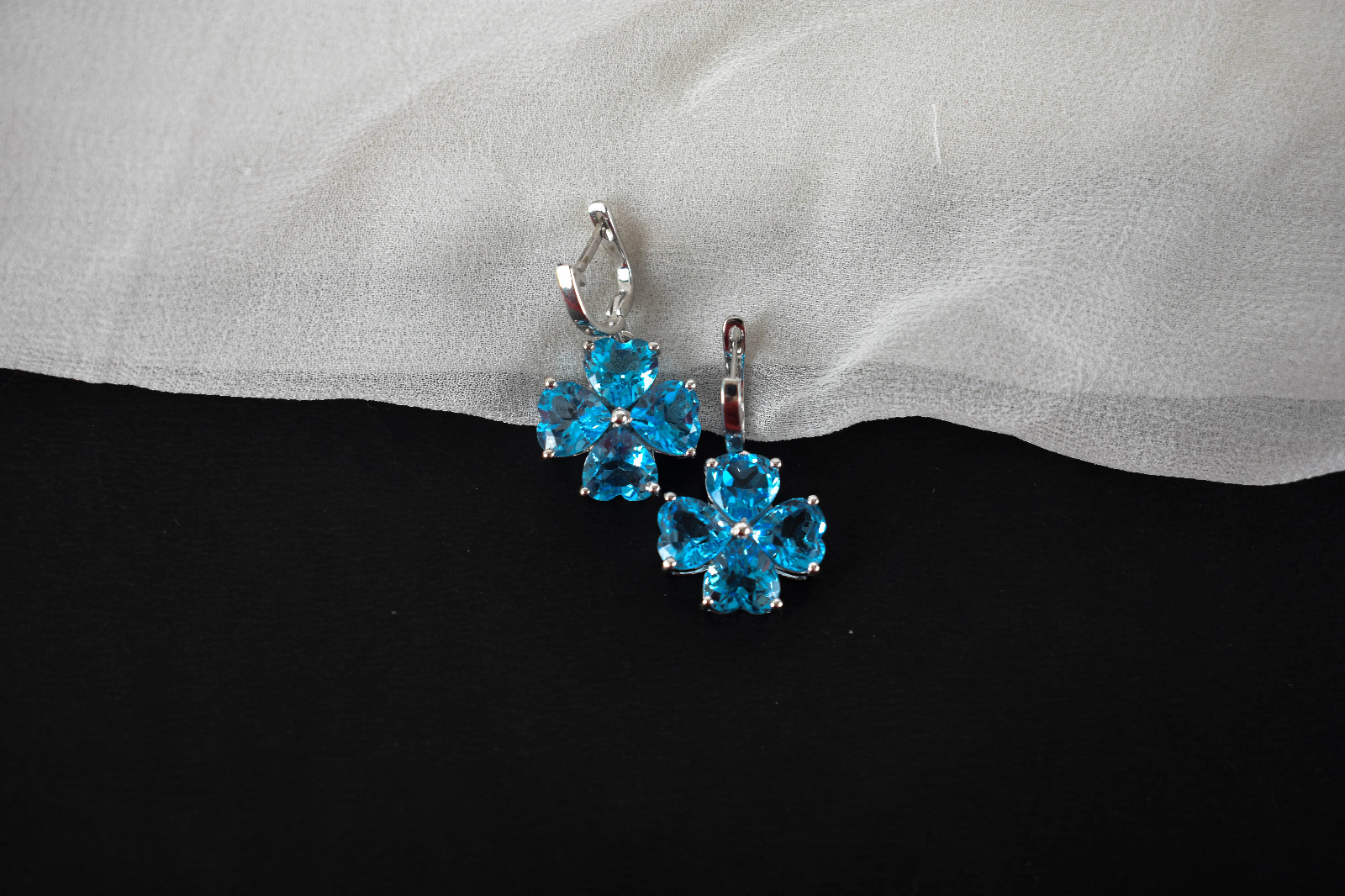 Natural Swiss Blue Topaz Flower Cluster Drop Earrings 925 Sterling Silver Natural Swiss Blue Topaz Flower Cluster Drop Earrings 925 Sterling Silver