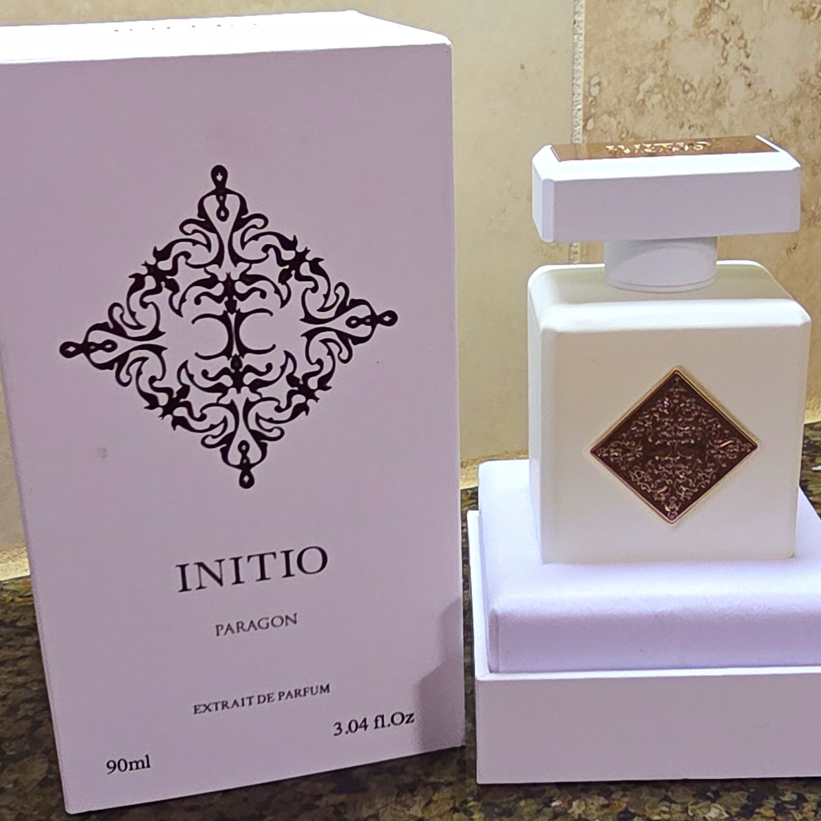 Initio Paragon Extrait de Parfum Spray, Regular Size 90ml / 3.04 fl oz Initio Paragon Extrait de Parfum Spray, Regular Size 90ml / 3.04 fl oz